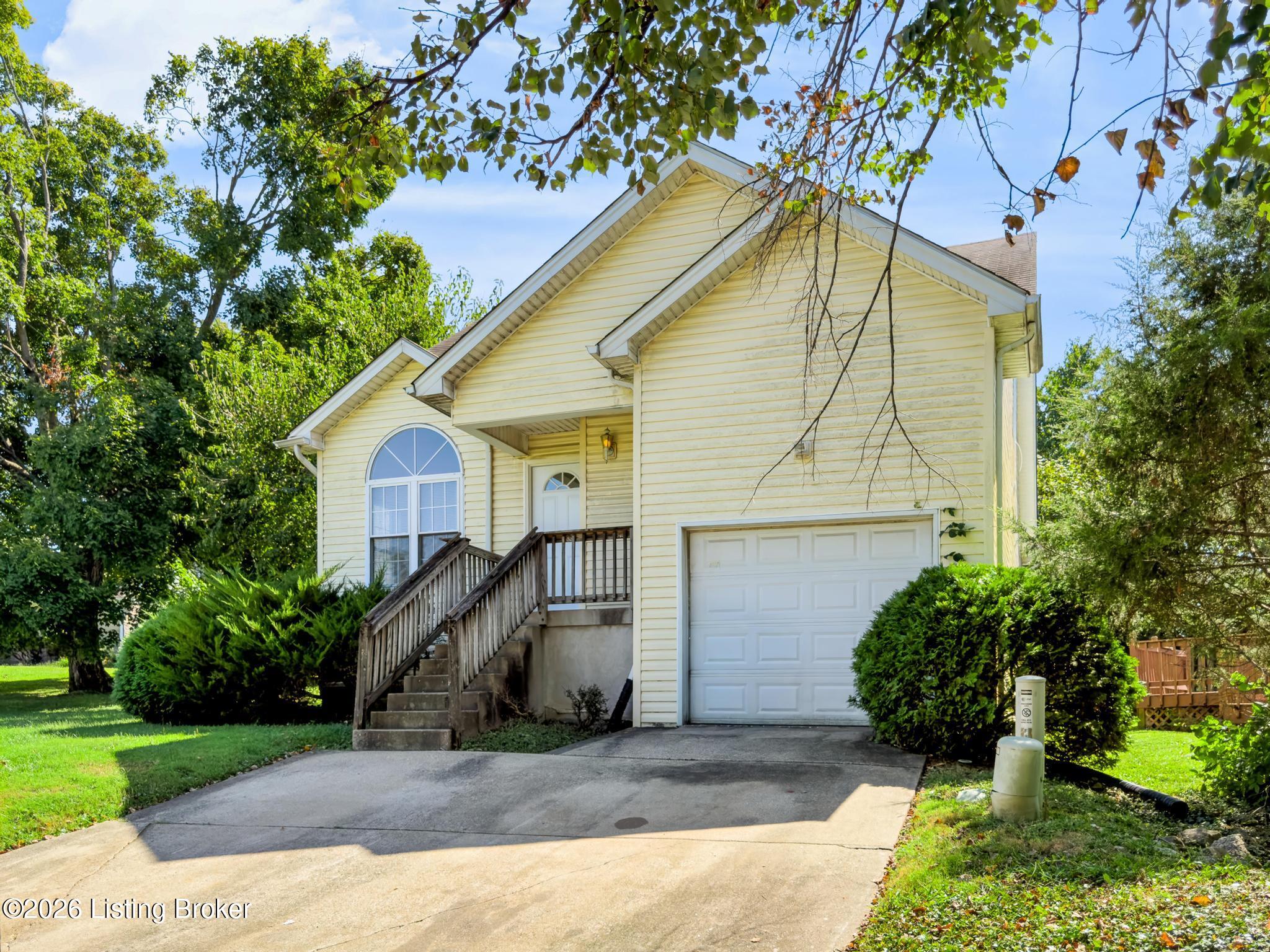 8104 Hudson Ln Property Photo 34
