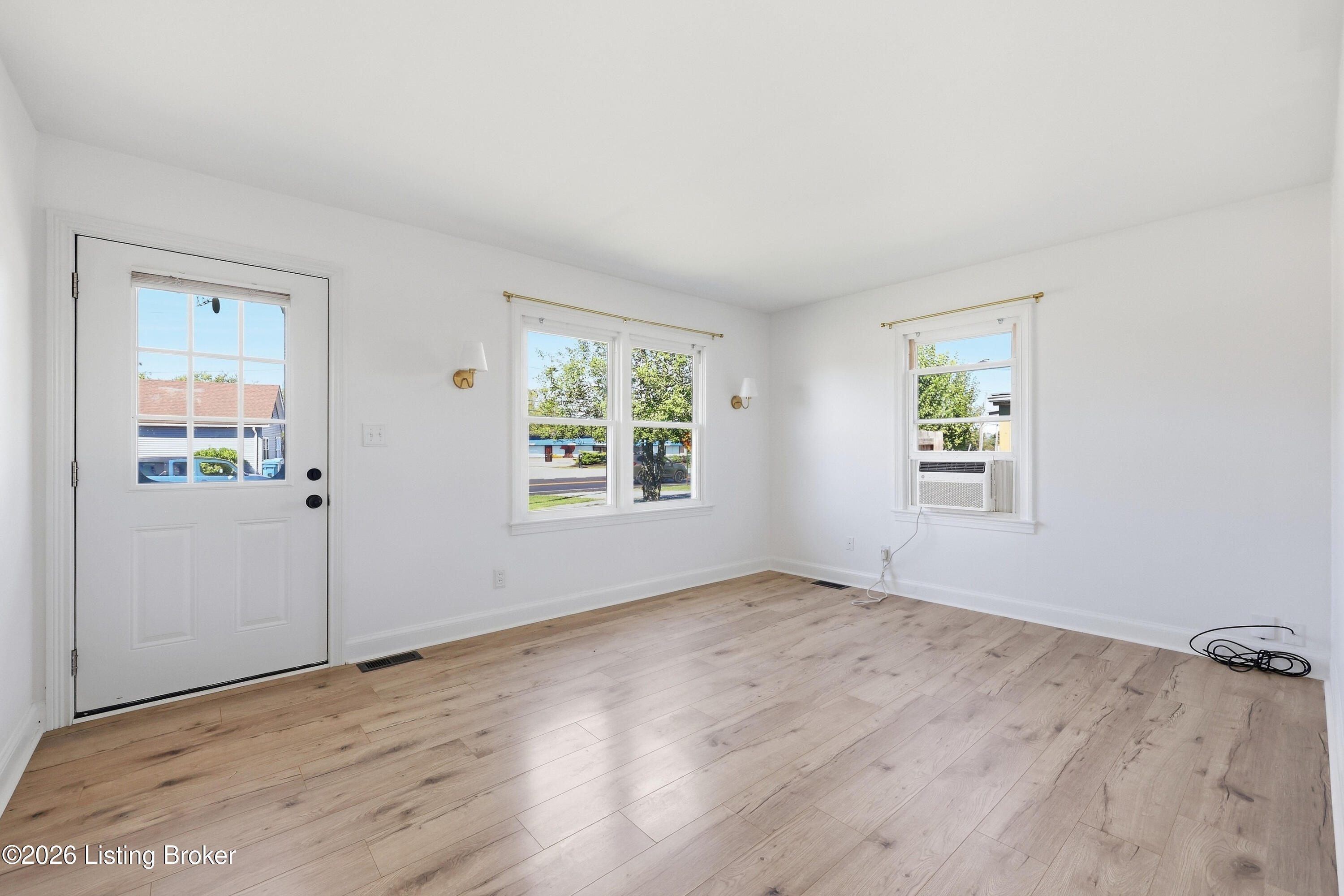 4402 Ky-146 Property Photo 6