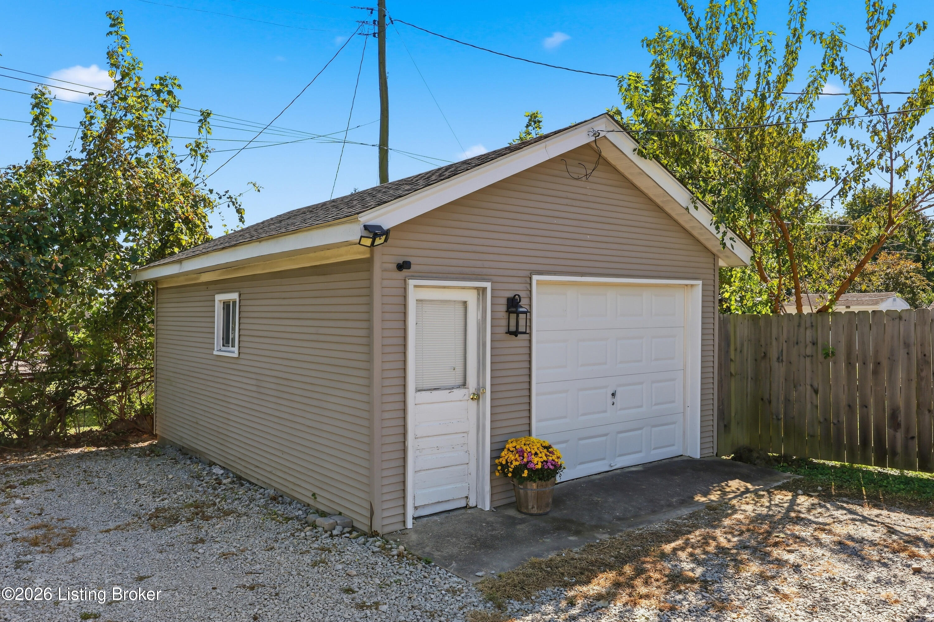 4402 Ky-146 Property Photo 17