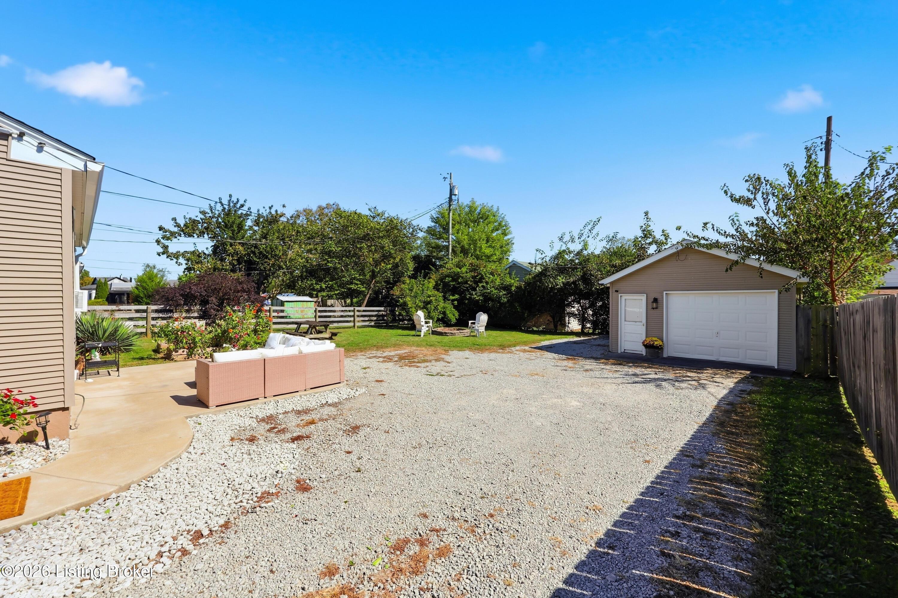 4402 Ky-146 Property Photo 19