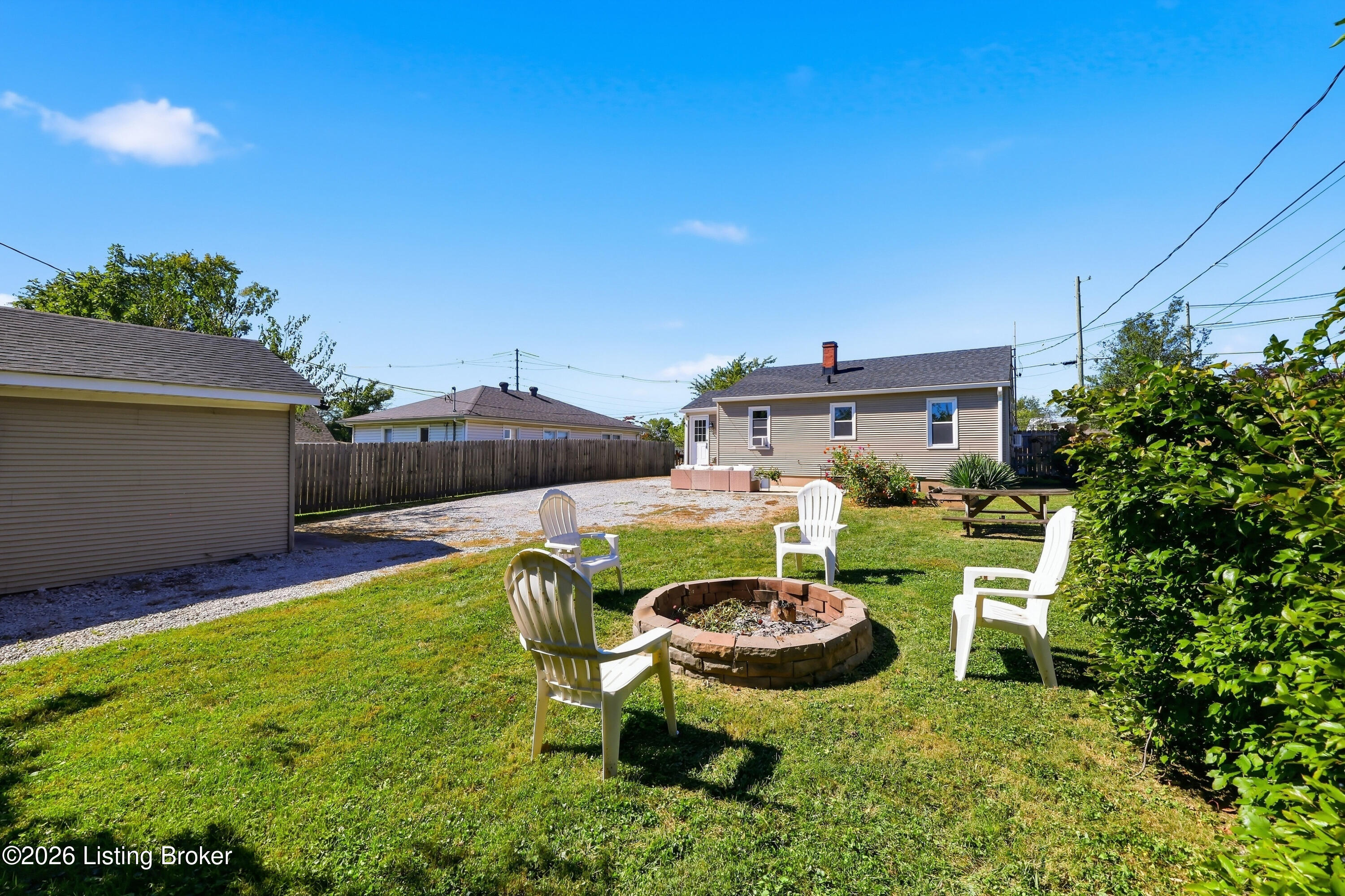 4402 Ky-146 Property Photo 23
