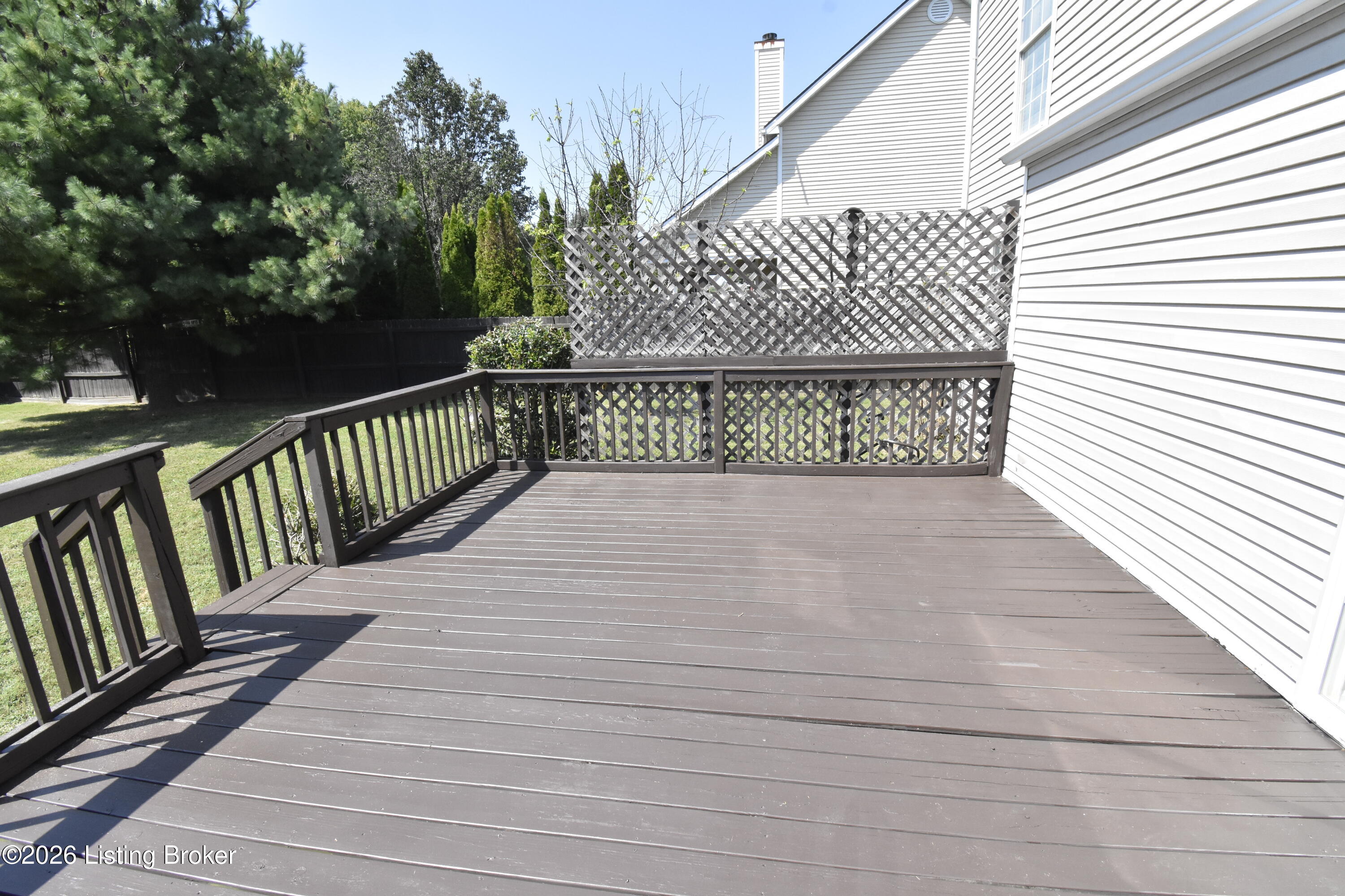 8010 Village Point Dr Property Photo 5