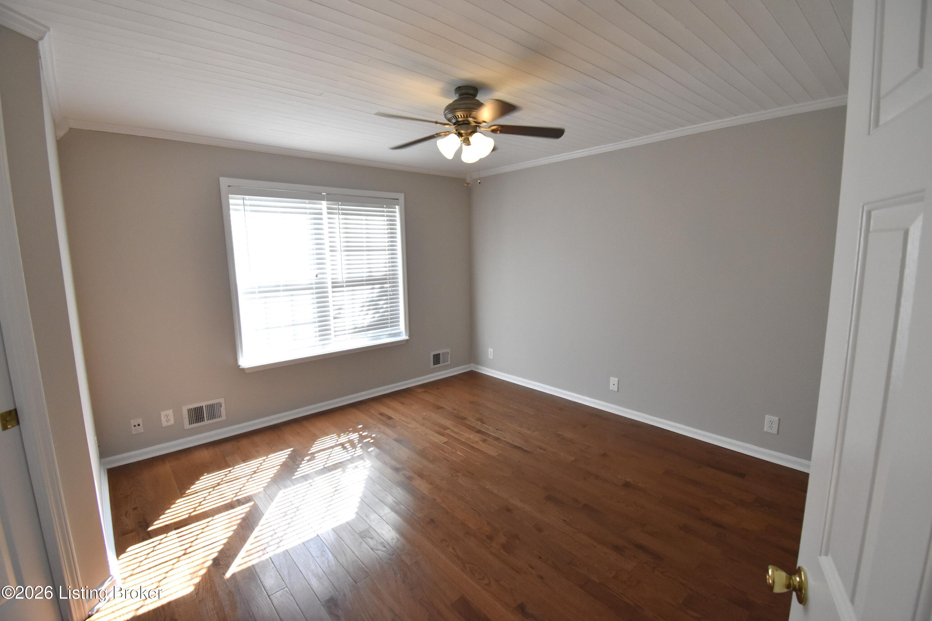 8010 Village Point Dr Property Photo 18