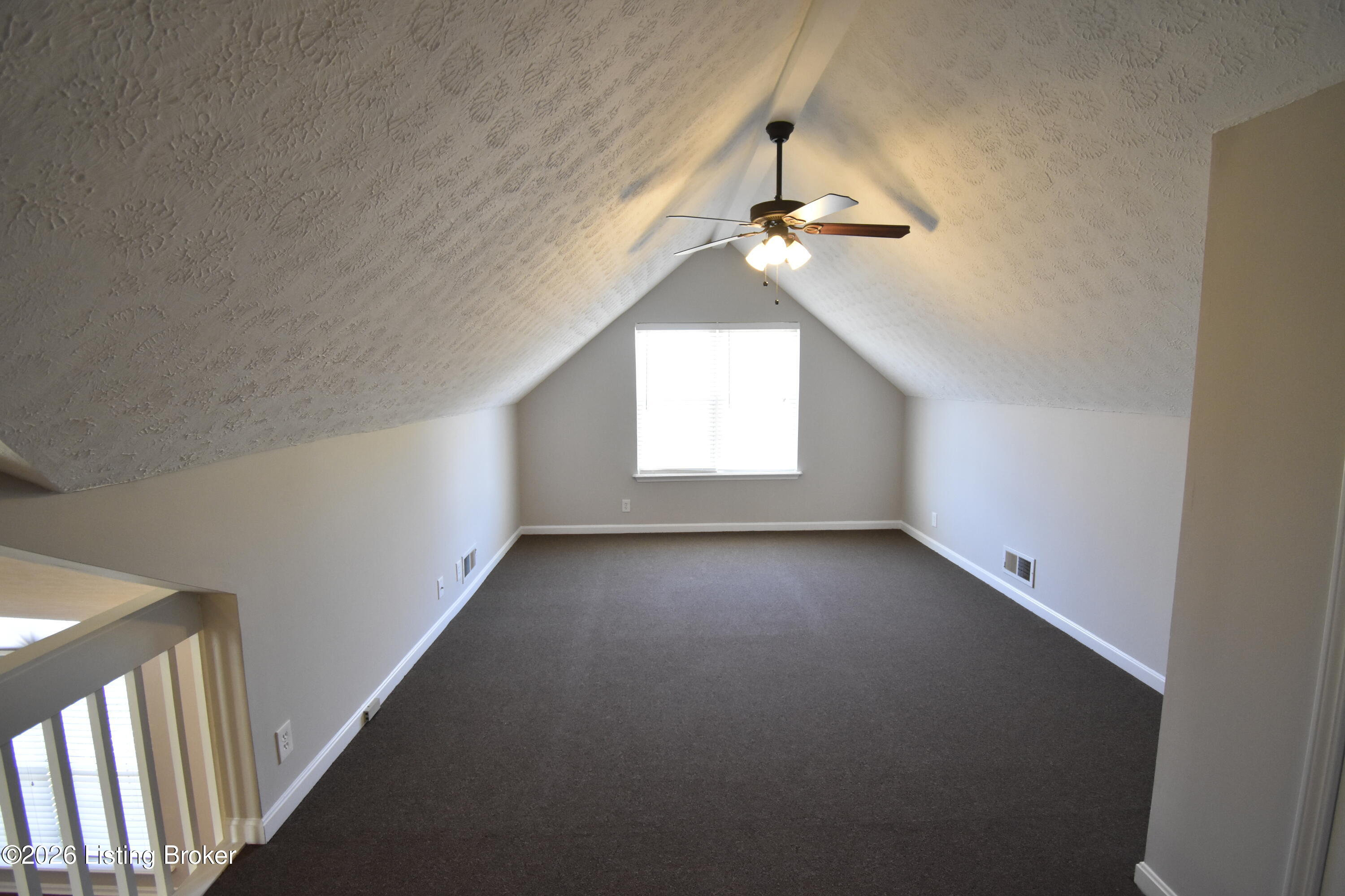 8010 Village Point Dr Property Photo 32