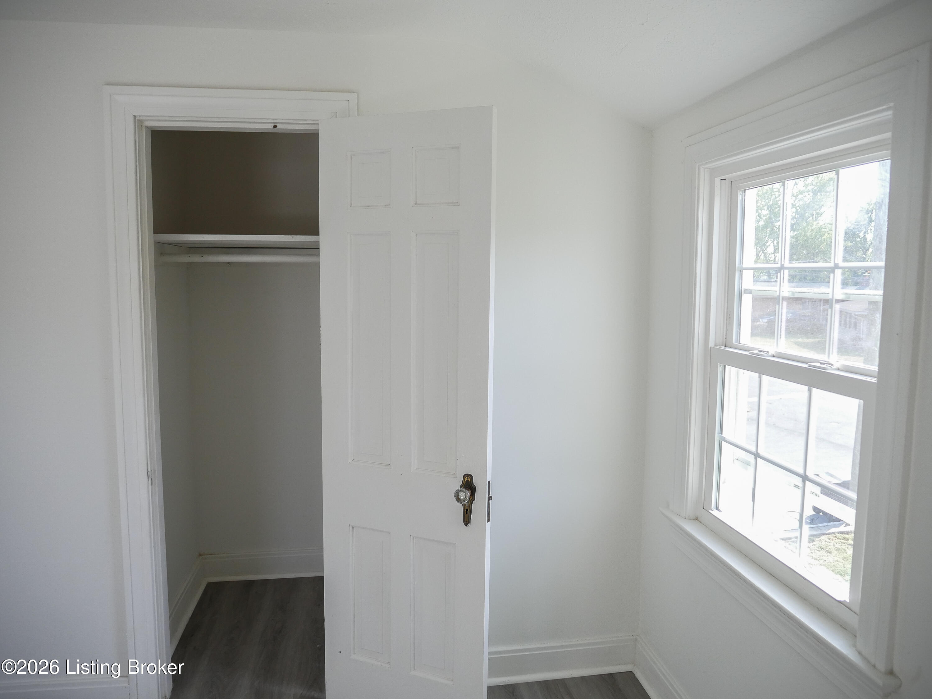 1219 S 43rd St Property Photo 15