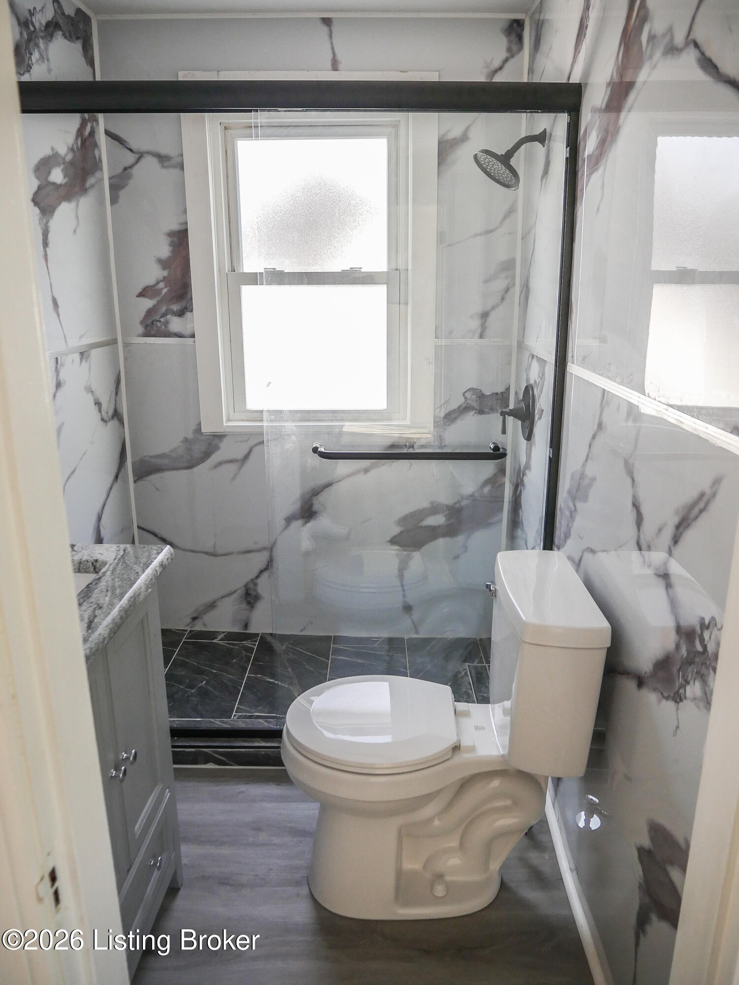 1219 S 43rd St Property Photo 17