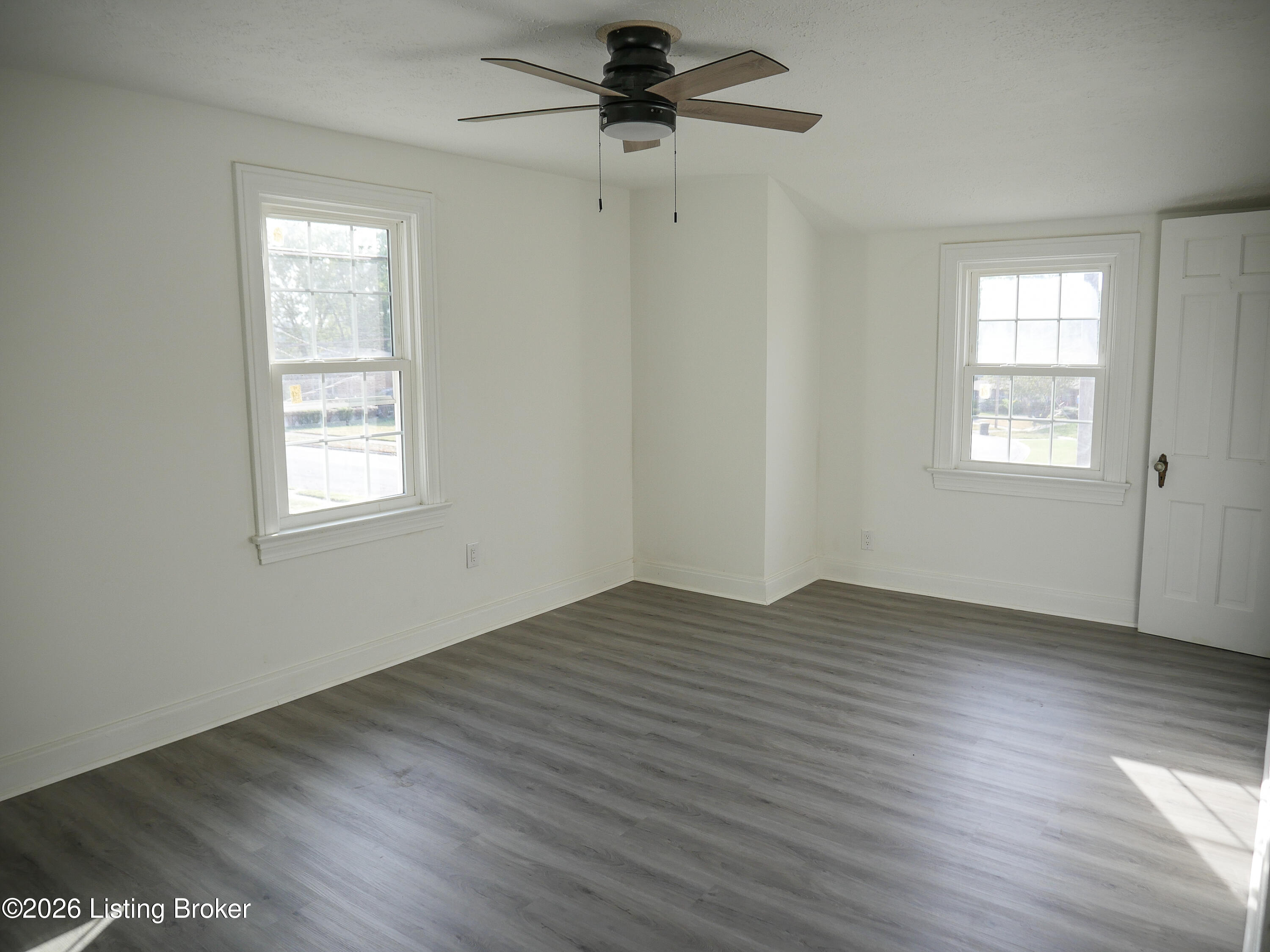 1219 S 43rd St Property Photo 19