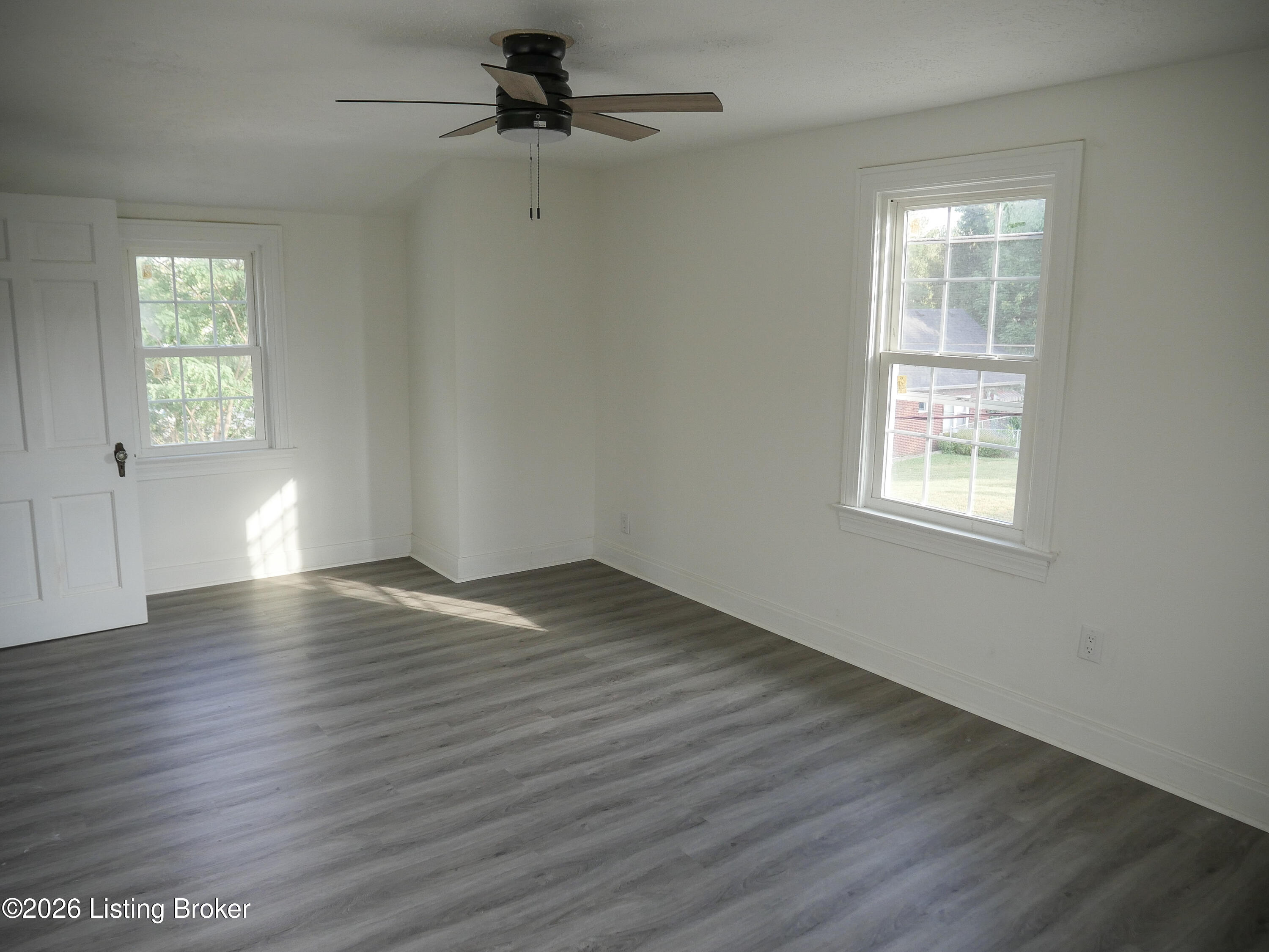 1219 S 43rd St Property Photo 20