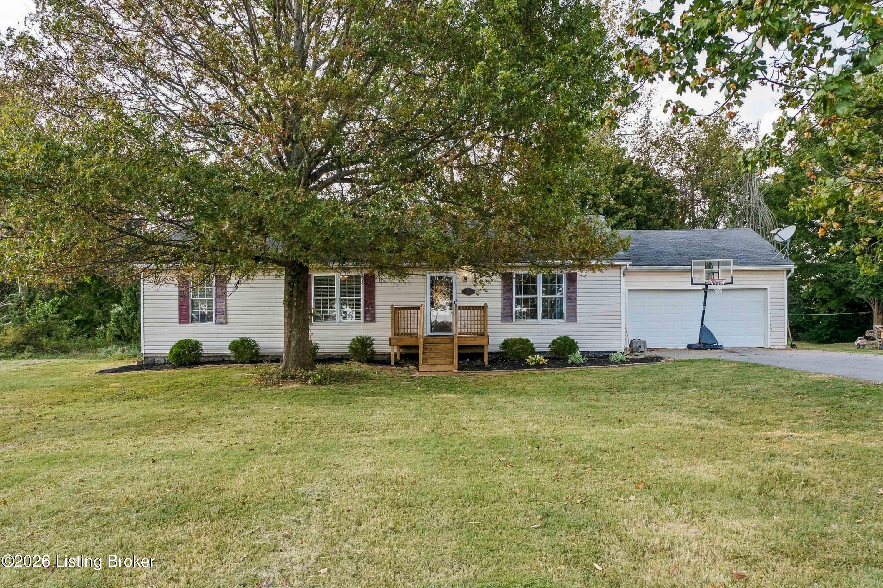 1425 Dawkins Rd Property Photo 2