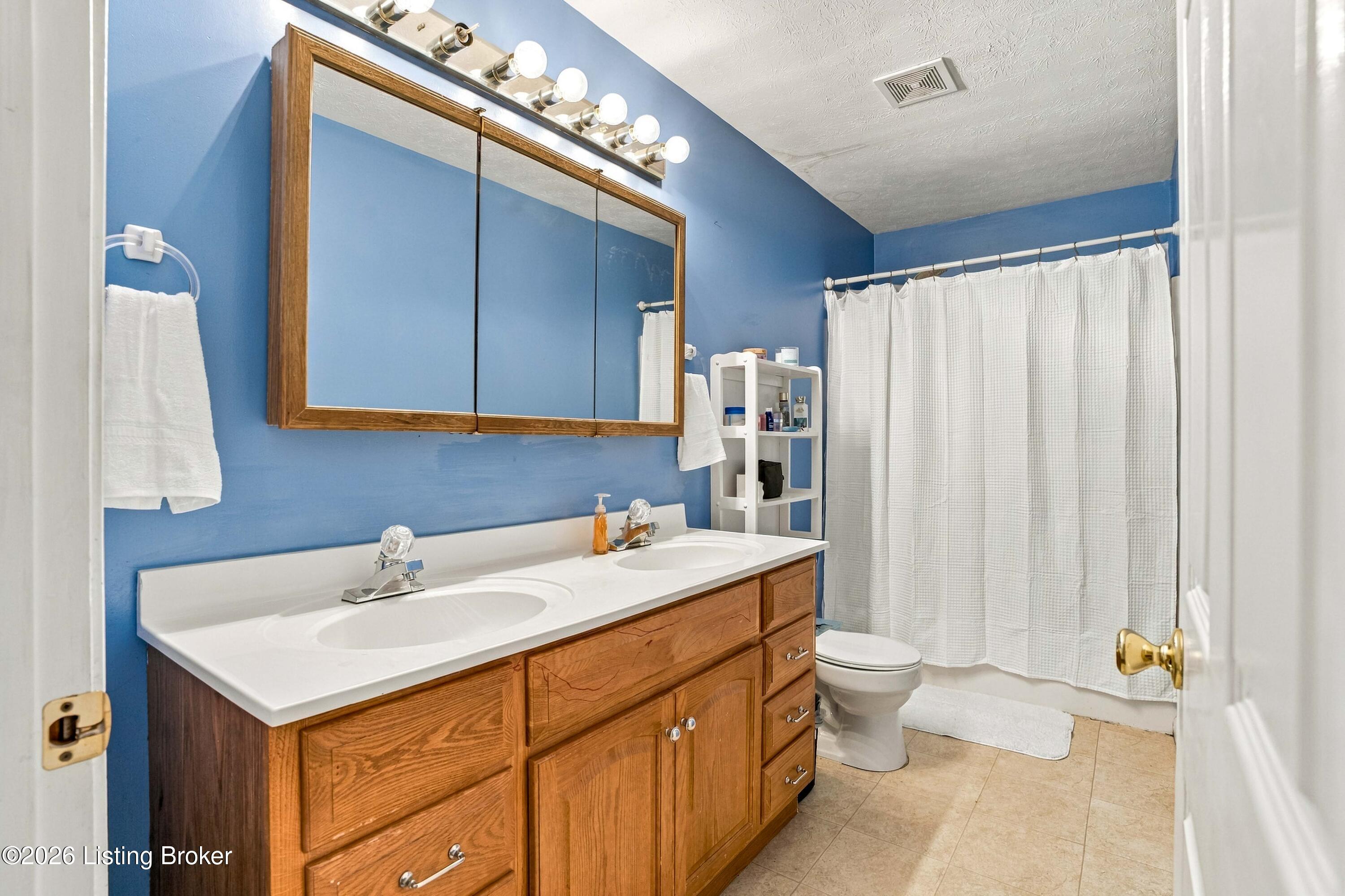 1425 Dawkins Rd Property Photo 24