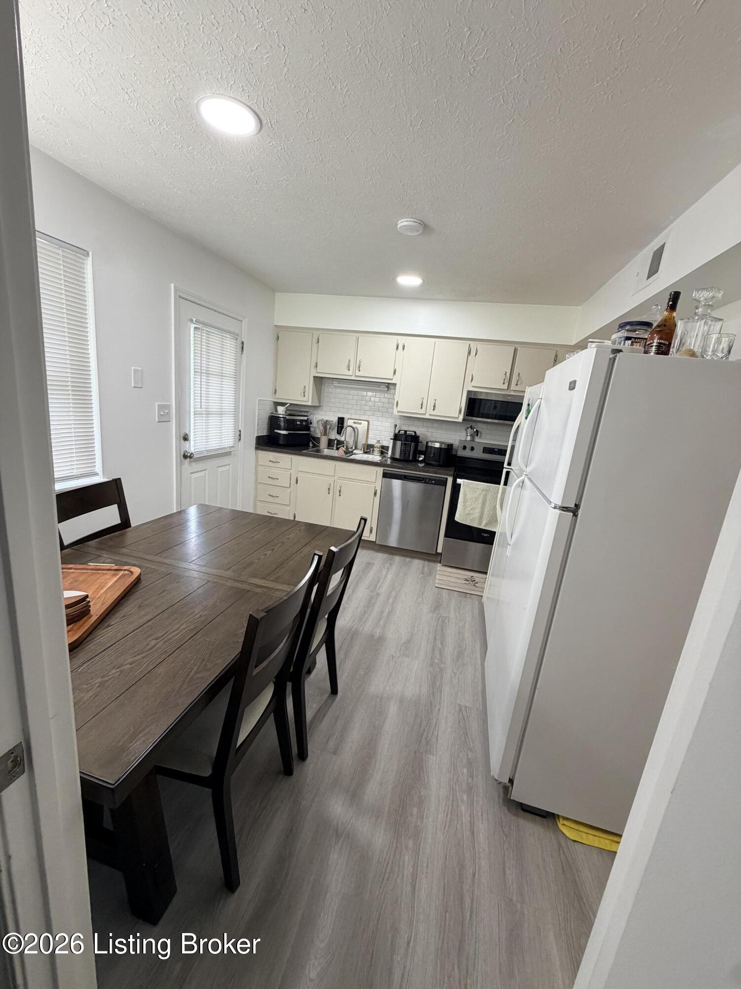 11003 Lanette Ct Property Photo 7