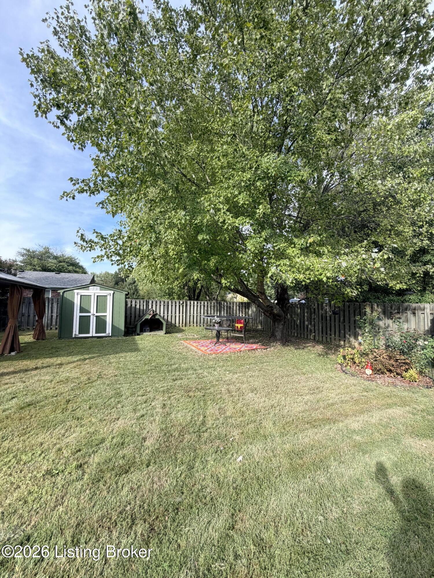 11003 Lanette Ct Property Photo 25