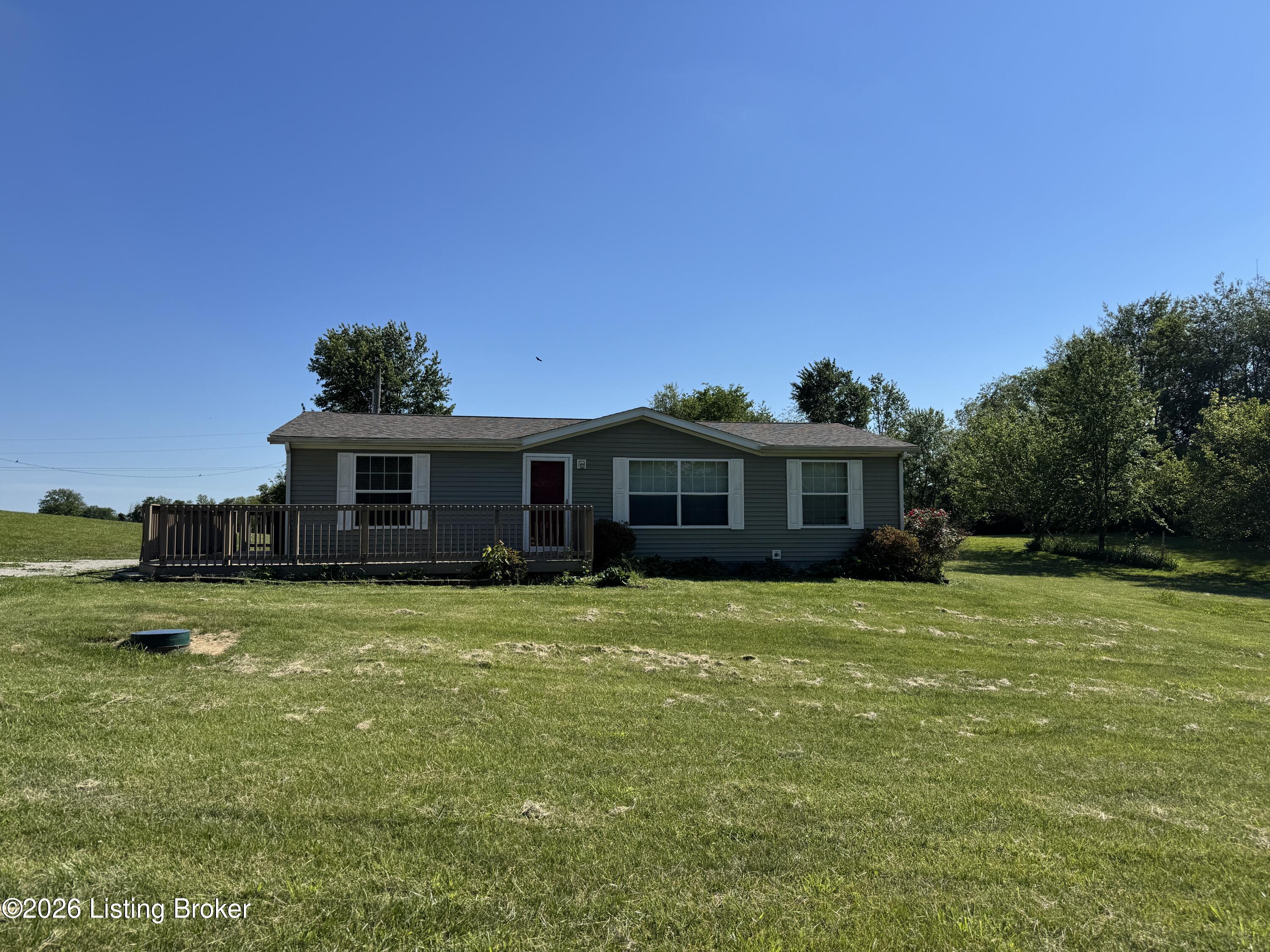 57 Green Acres Rd Property Photo 2