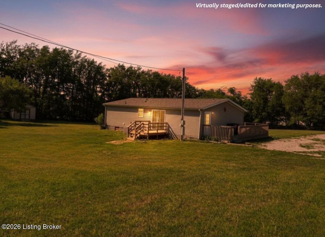 57 Green Acres Rd Property Photo 3