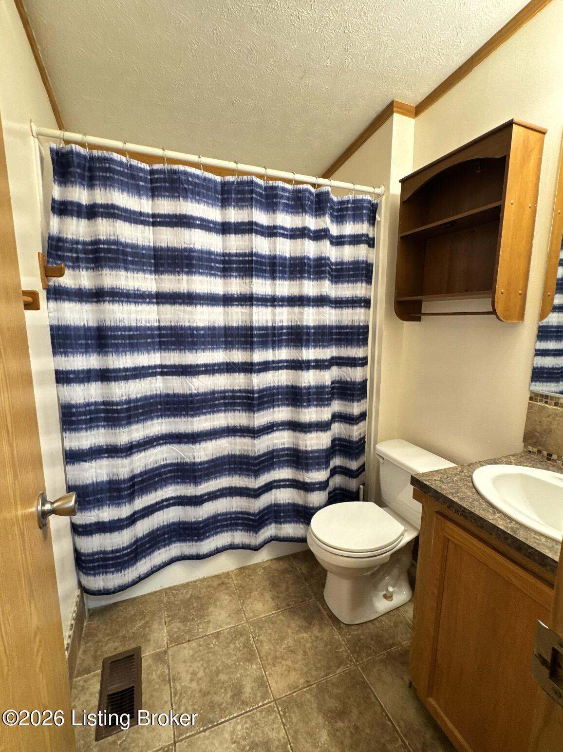 57 Green Acres Rd Property Photo 21