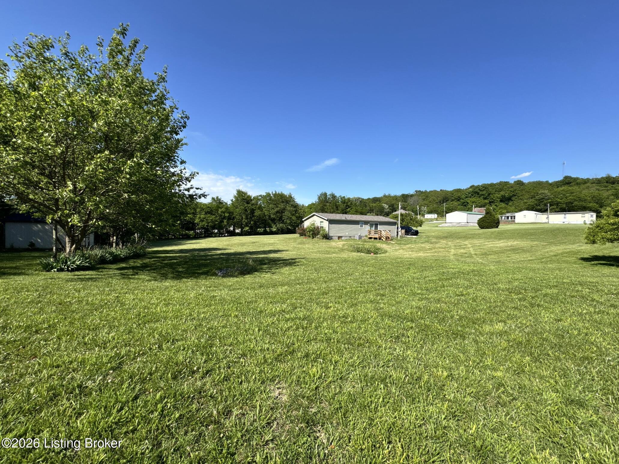 57 Green Acres Rd Property Photo 34
