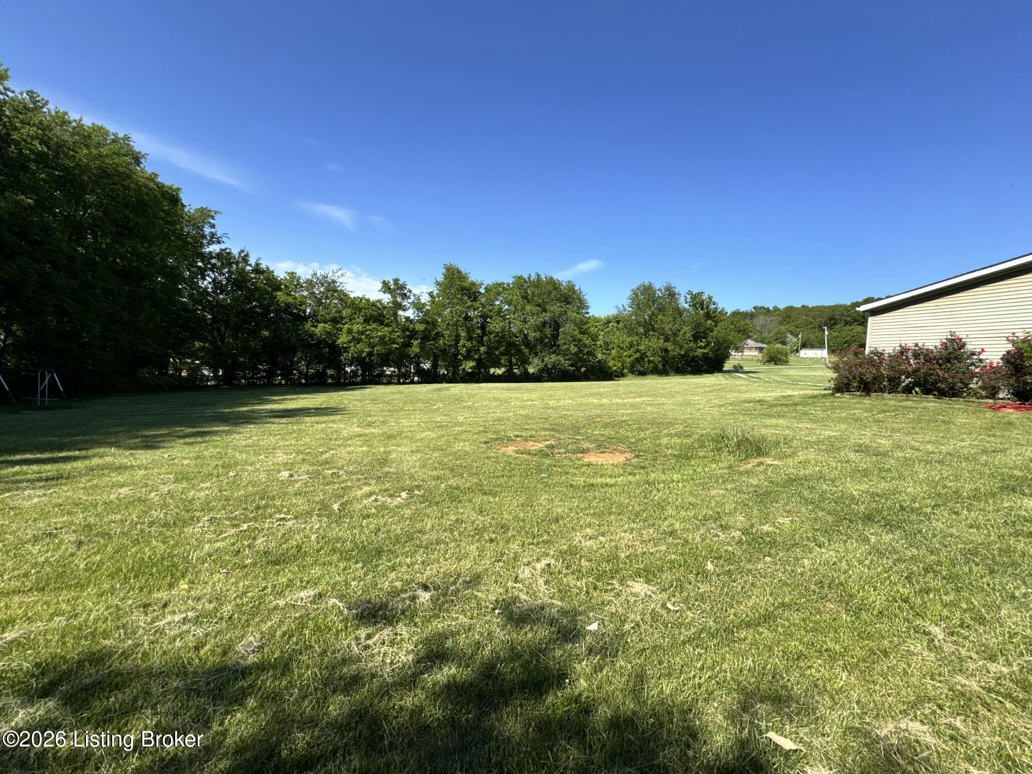 57 Green Acres Rd Property Photo 35