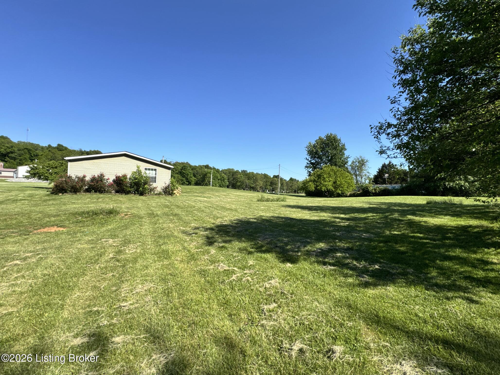 57 Green Acres Rd Property Photo 39
