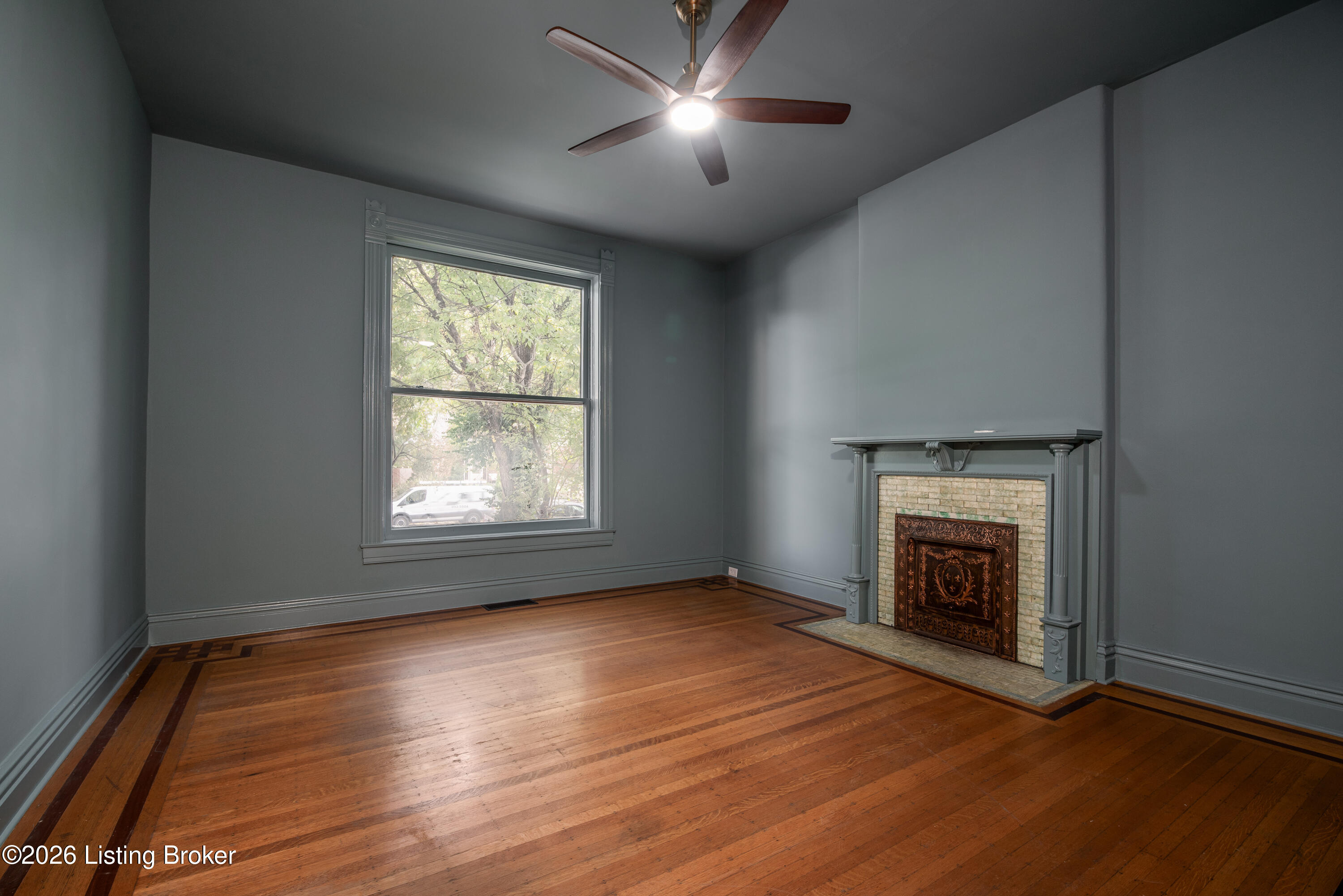 1372 S Floyd St Property Photo 5