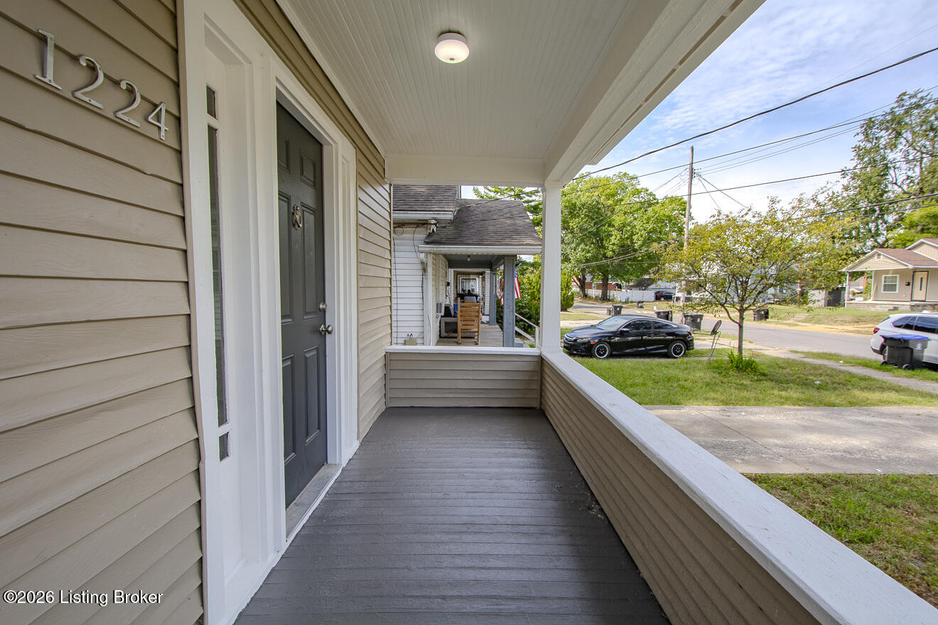 1224 Bicknell Ave Property Photo 5