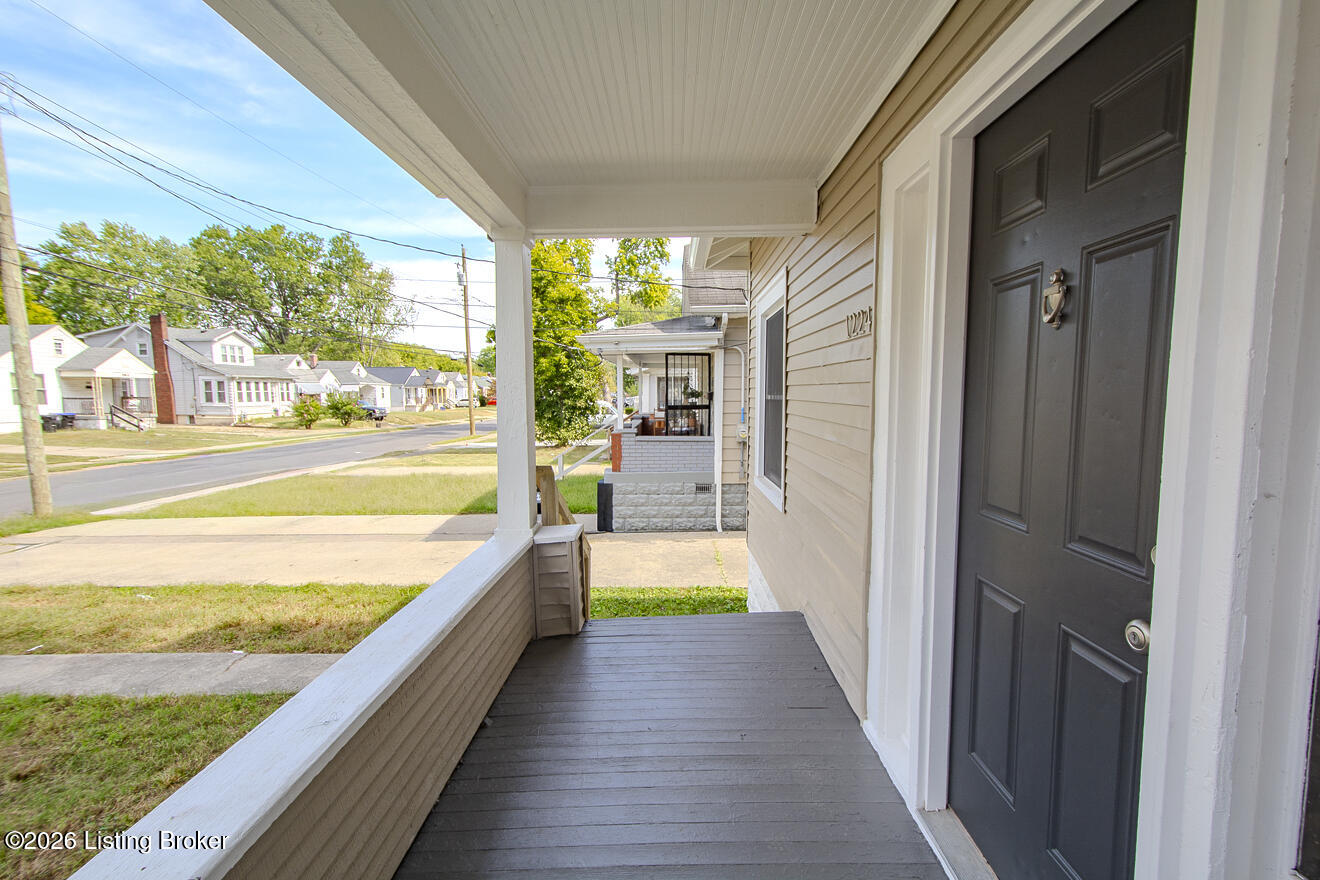 1224 Bicknell Ave Property Photo 6