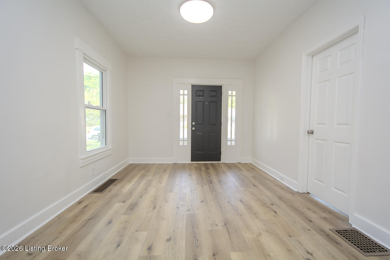 1224 Bicknell Ave Property Photo 7