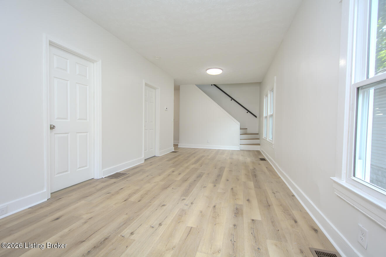 1224 Bicknell Ave Property Photo 10