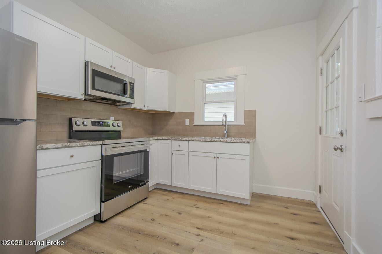 1224 Bicknell Ave Property Photo 13