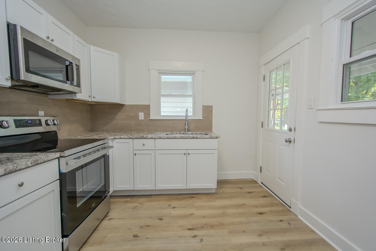 1224 Bicknell Ave Property Photo 14