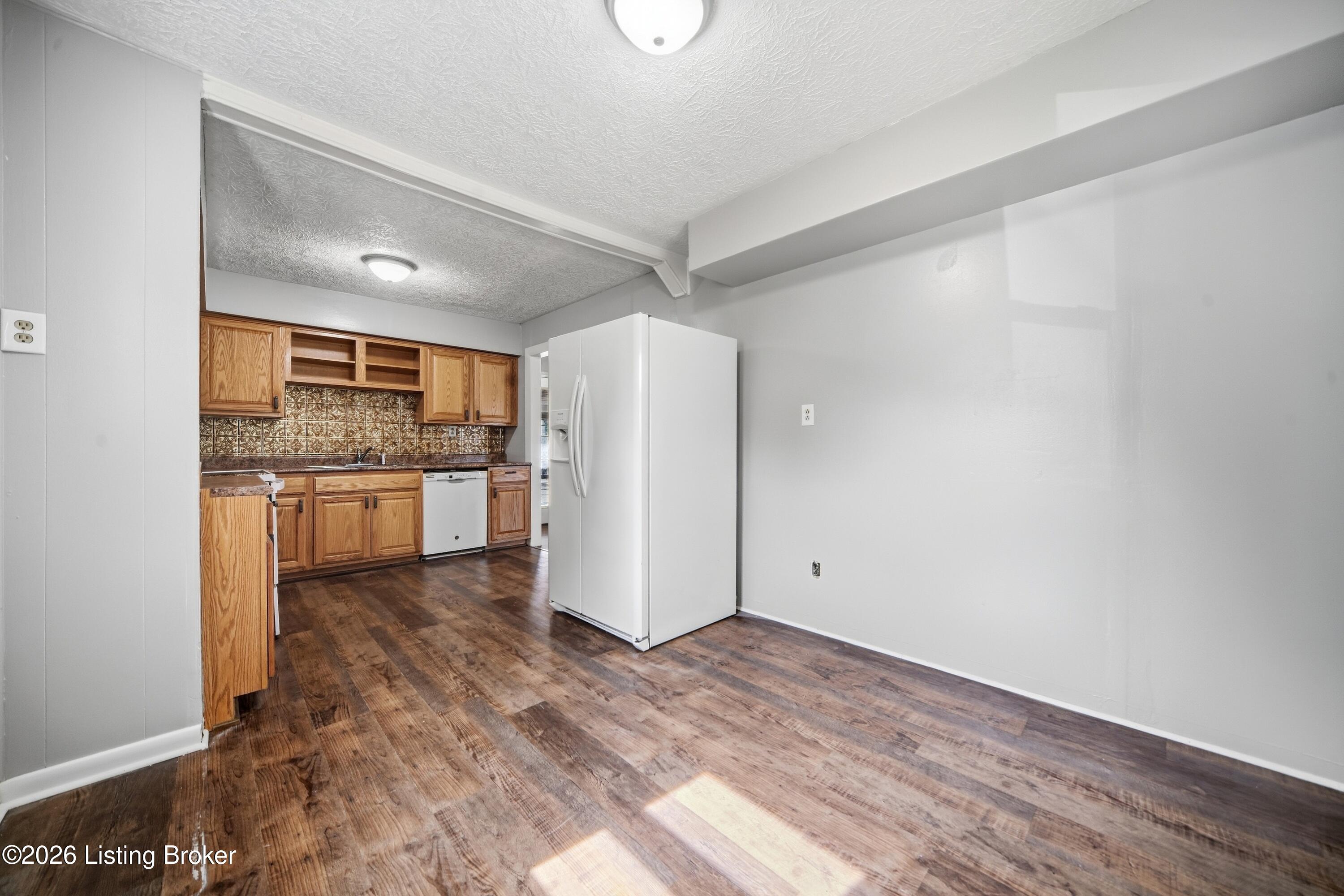 289 Ardmore Ln Property Photo 17