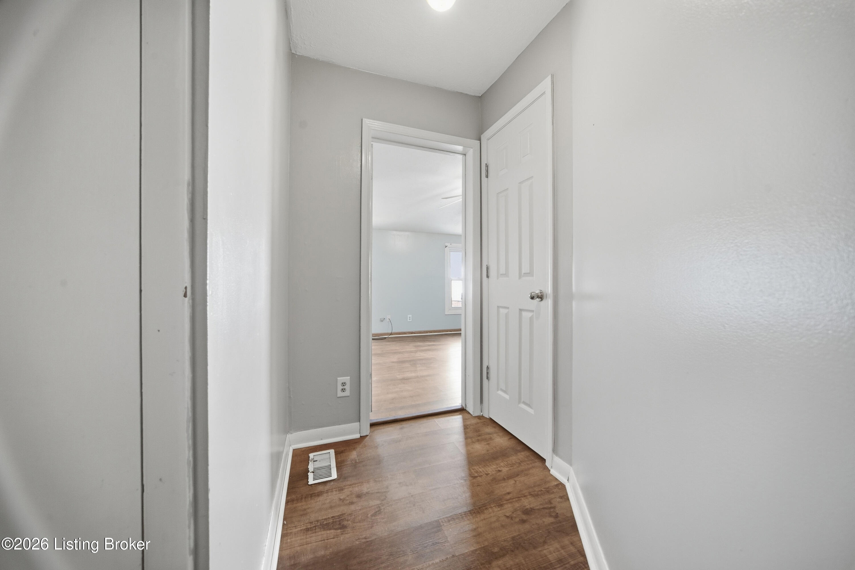 289 Ardmore Ln Property Photo 19