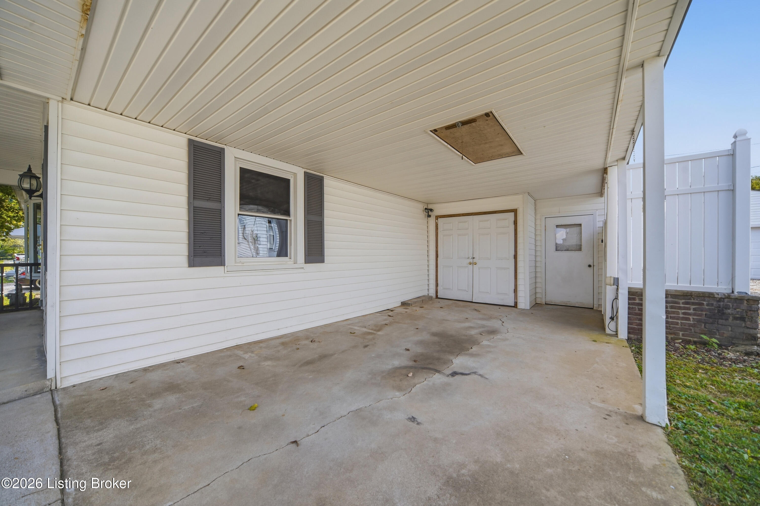 289 Ardmore Ln Property Photo 41