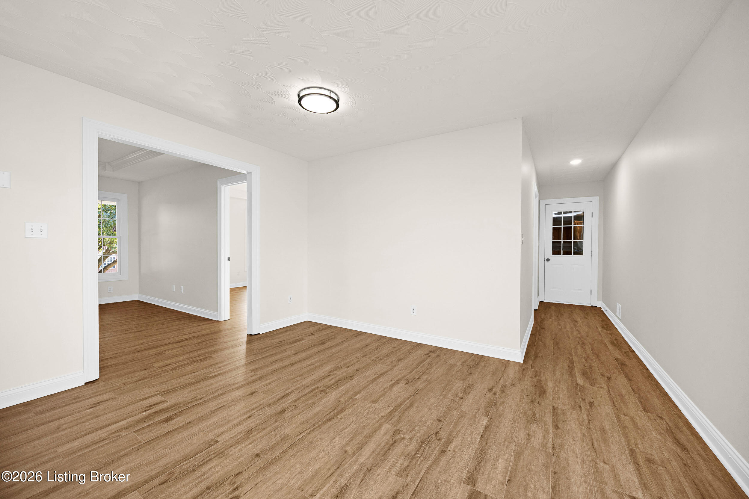 104 Glenview Dr Property Photo 21