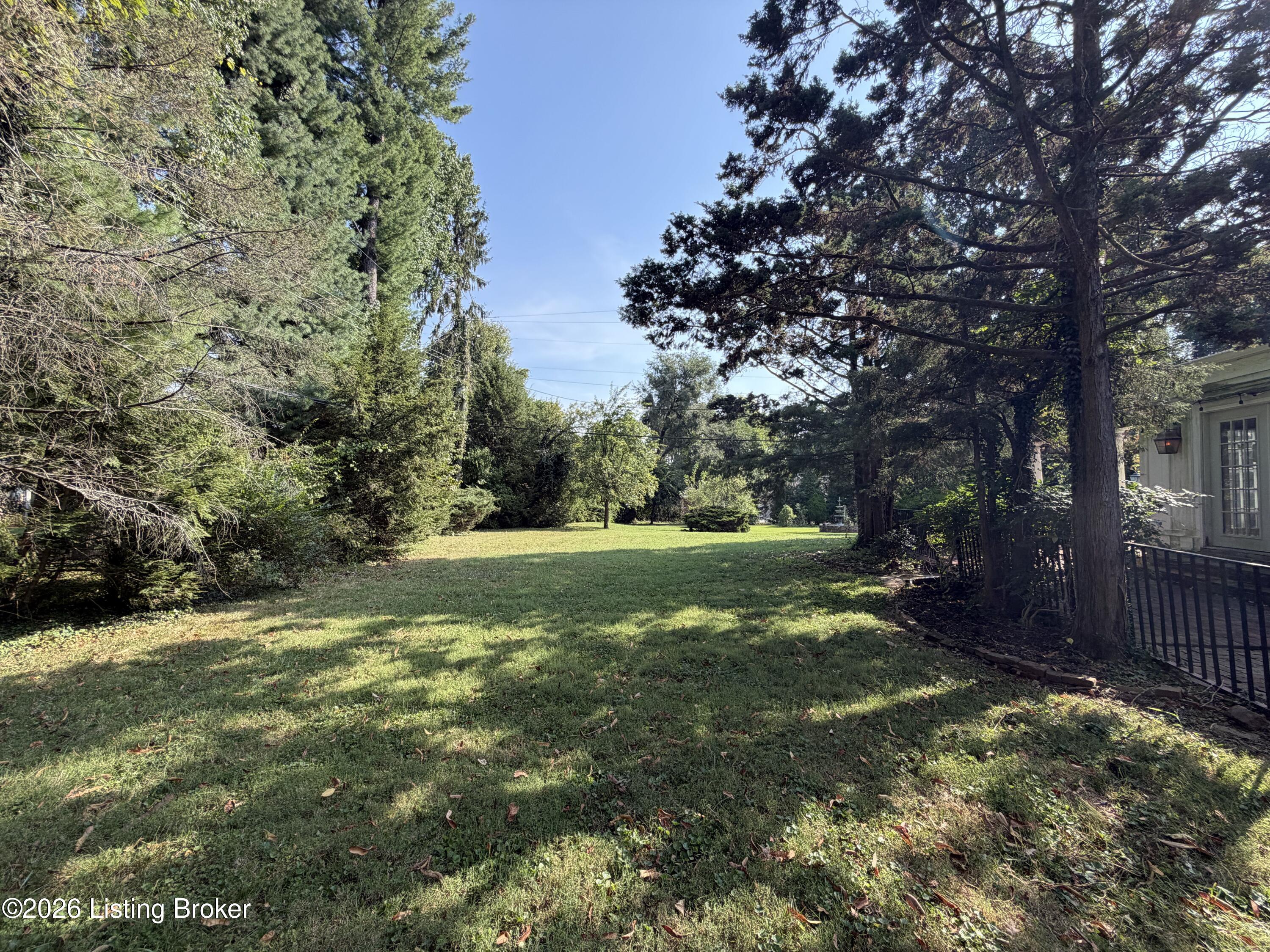 3939 Old Brownsboro Rd Property Photo 21