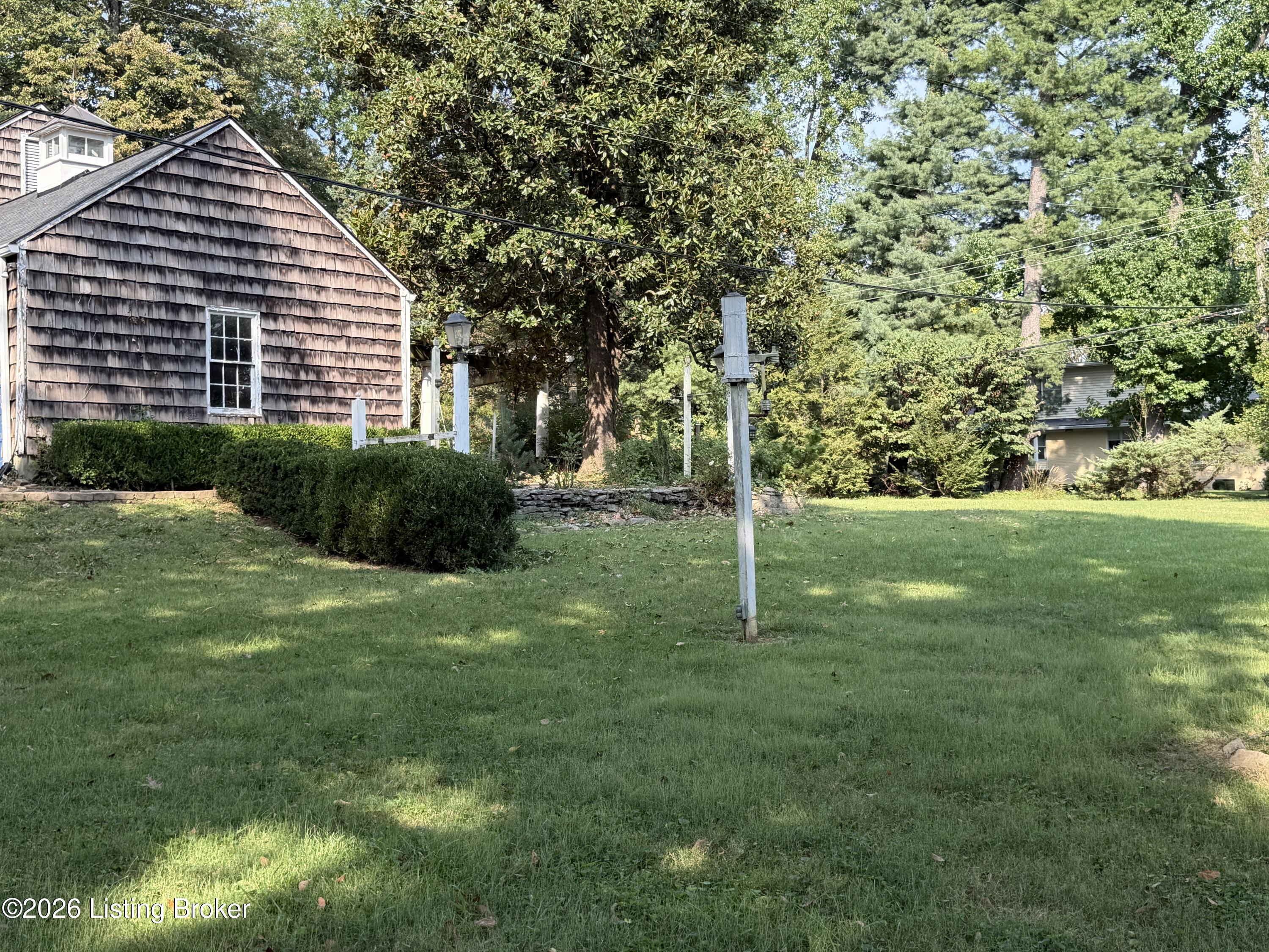 3939 Old Brownsboro Rd Property Photo 39