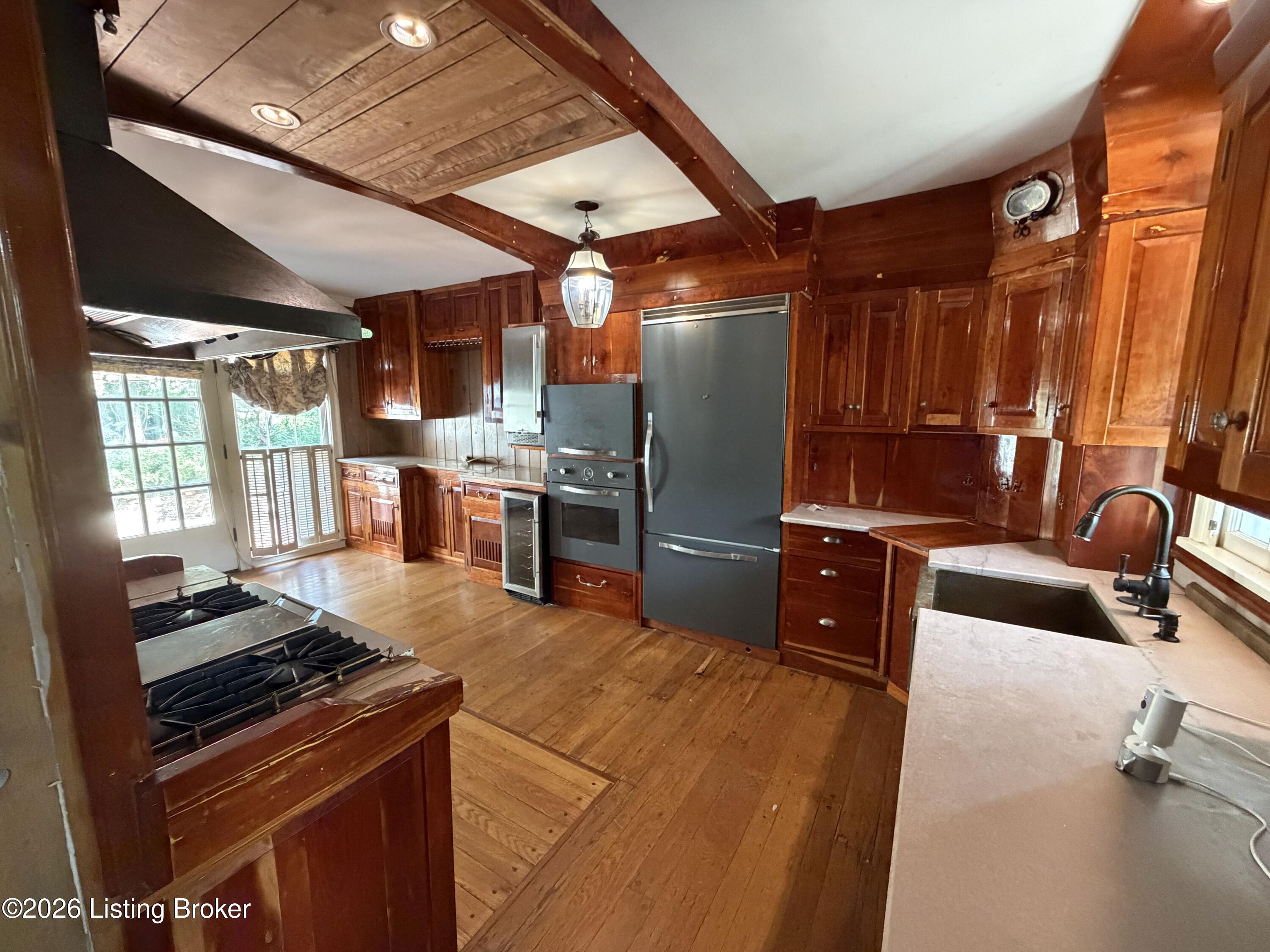 3939 Old Brownsboro Rd Property Photo 71