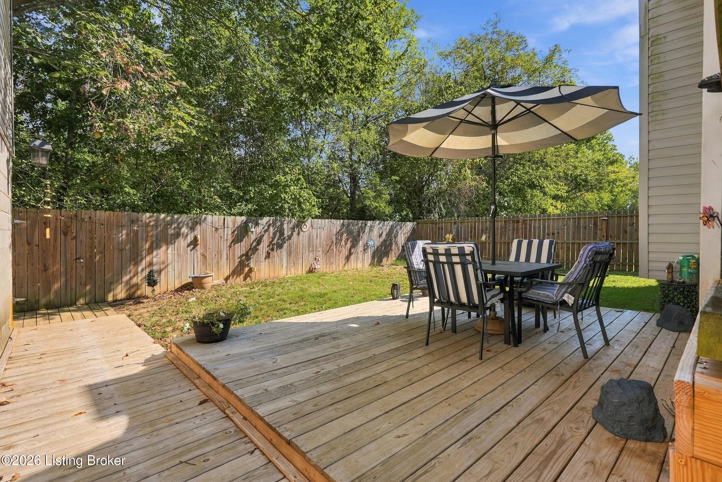 6115 Julie Kays Way Property Photo 20