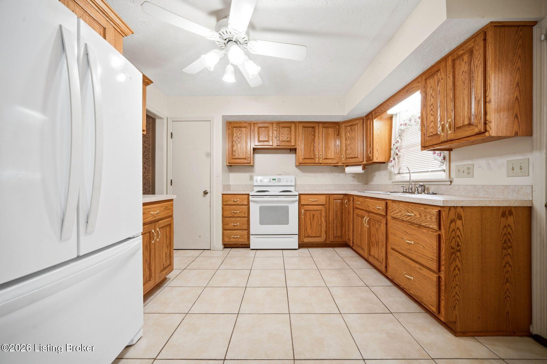8516 Bronzewing Ct Property Photo 17
