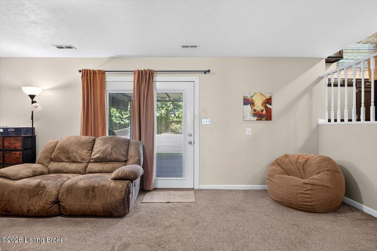8907 Bobrader Ct Property Photo 23