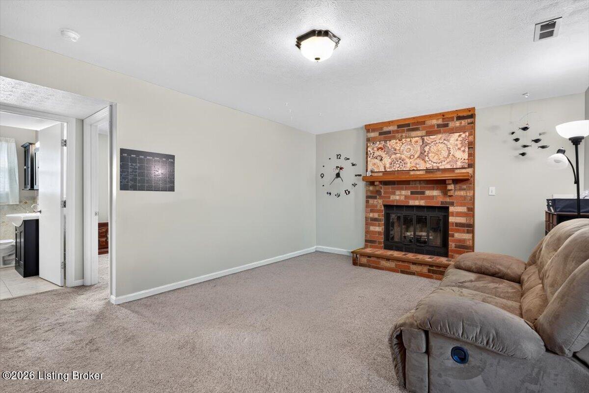 8907 Bobrader Ct Property Photo 25