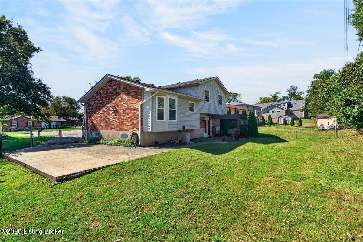 8907 Bobrader Ct Property Photo 37