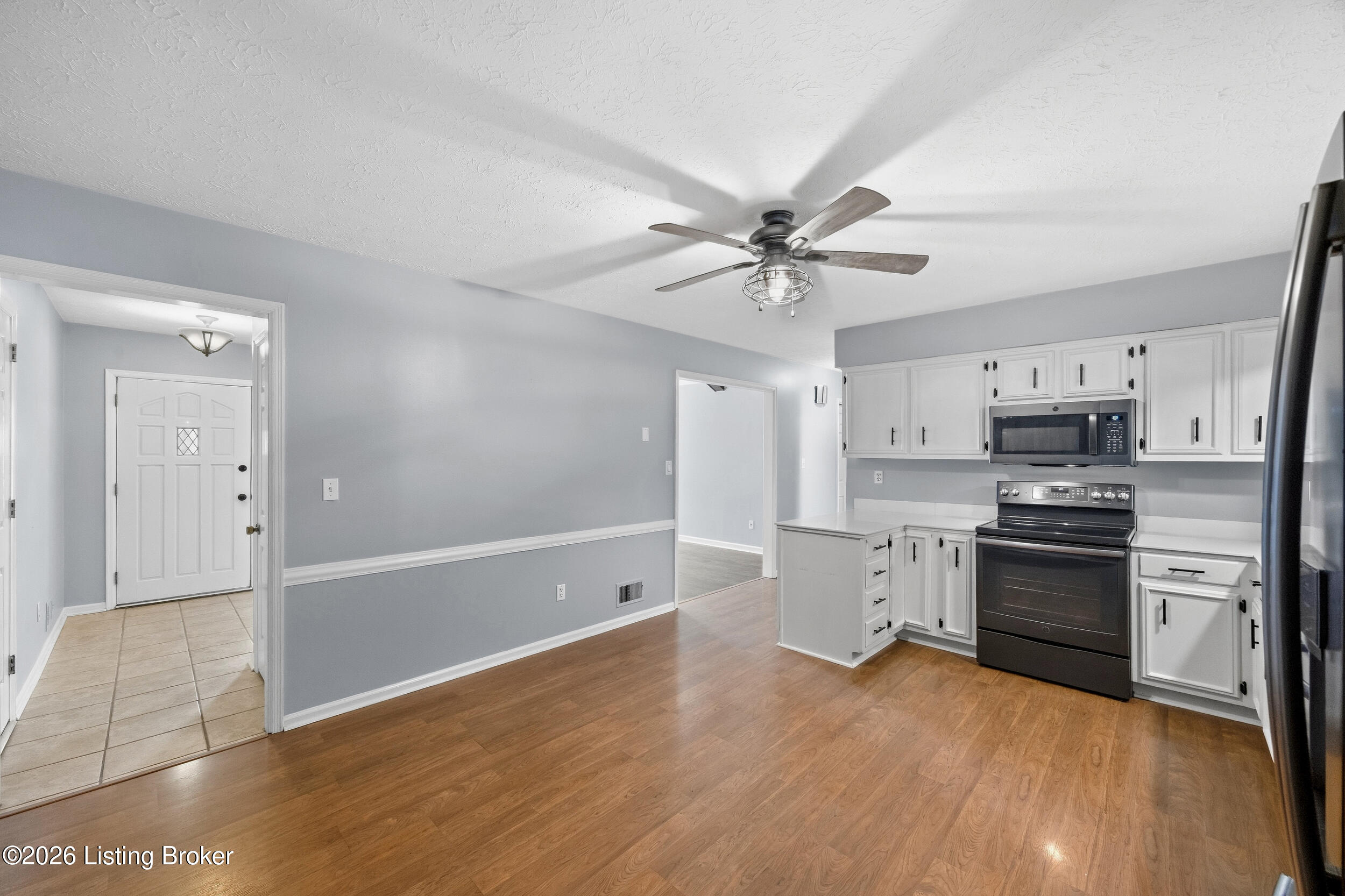 9115 Willowwood Way Property Photo 11