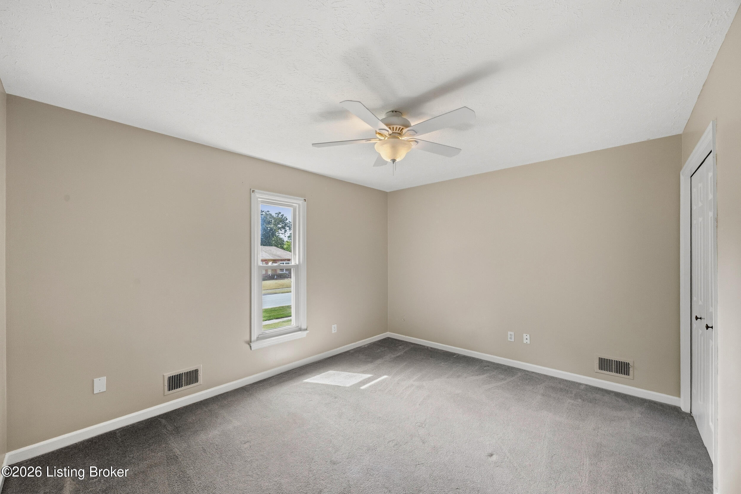 9115 Willowwood Way Property Photo 20