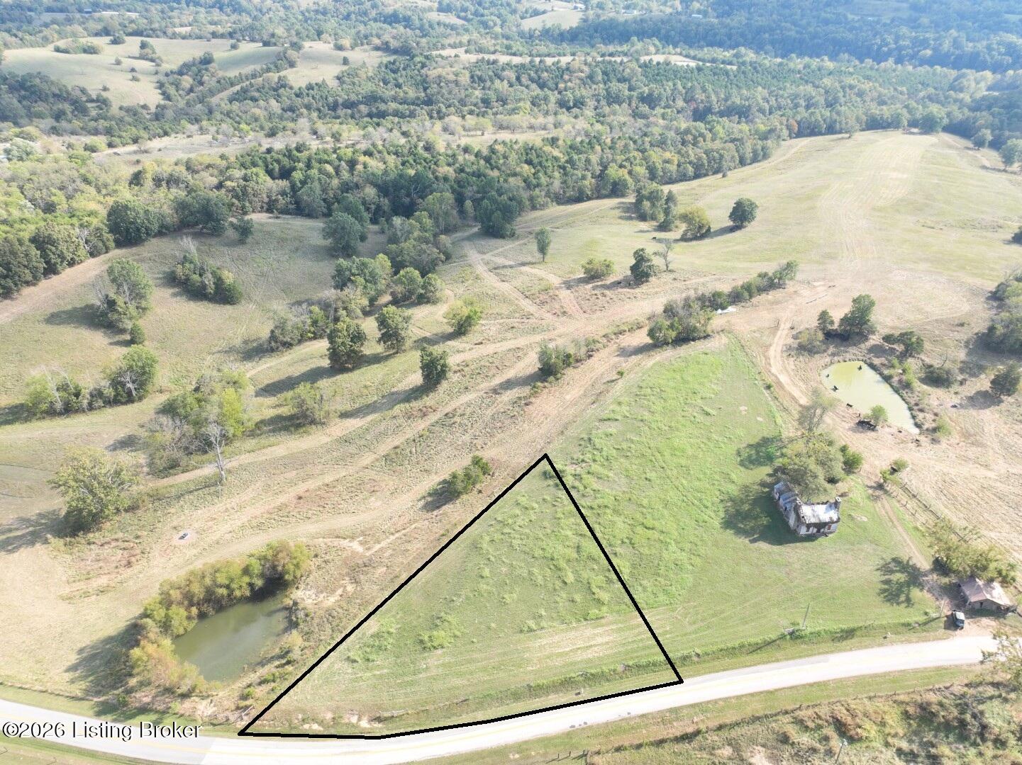 4851 Cissellville Rd Property Photo 2