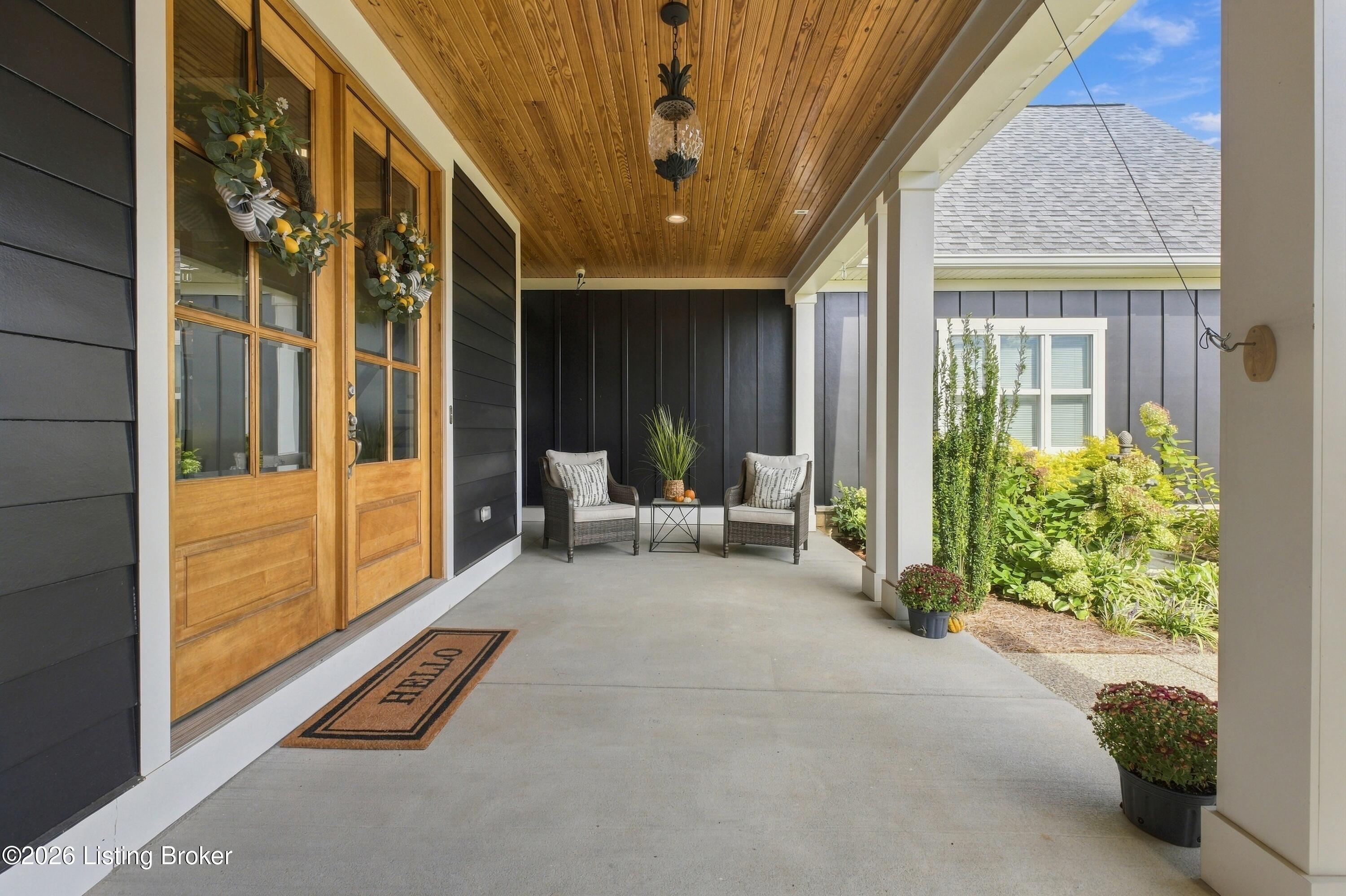 6370 Clore Ln Property Photo 2