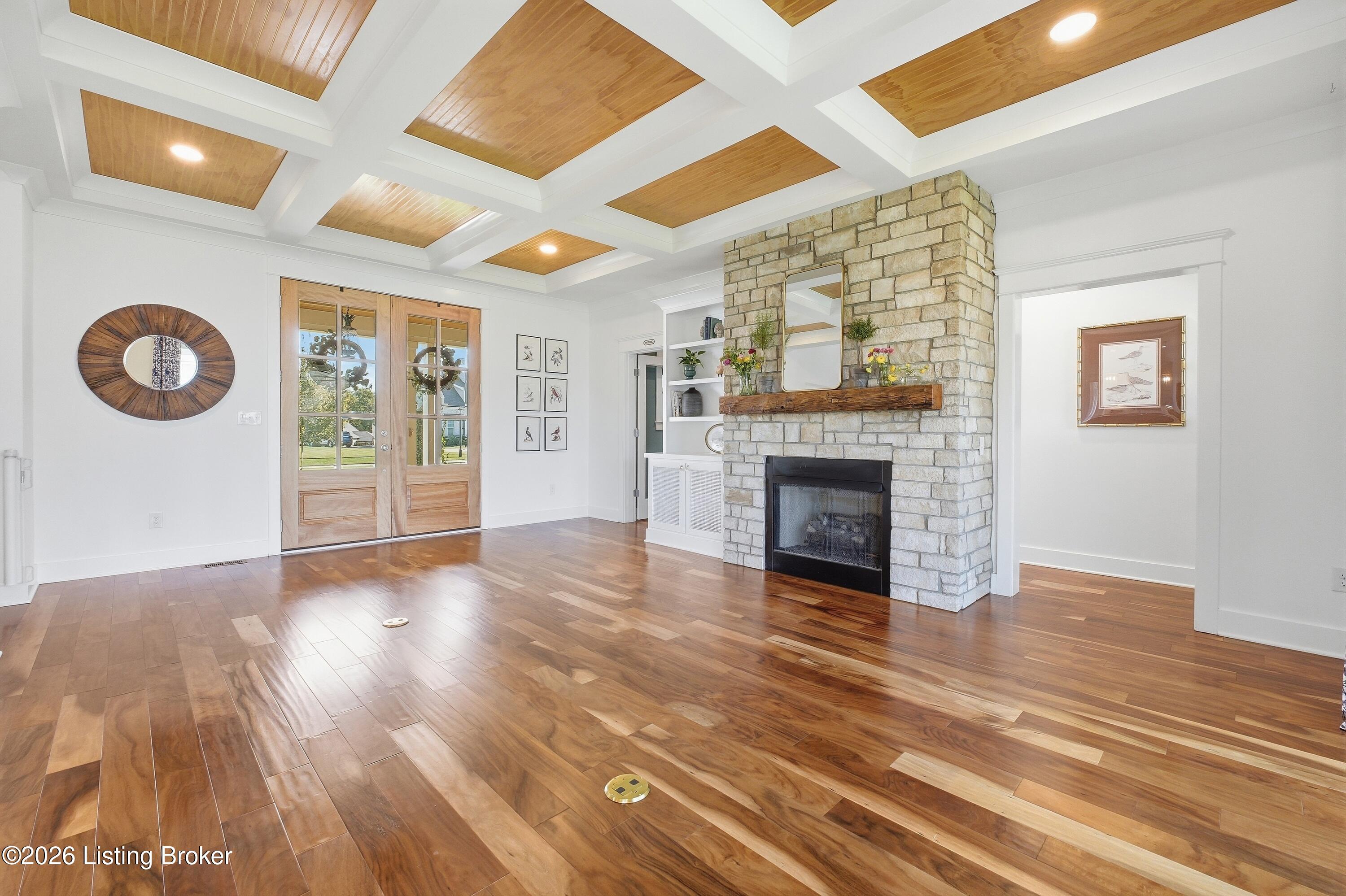 6370 Clore Ln Property Photo 7