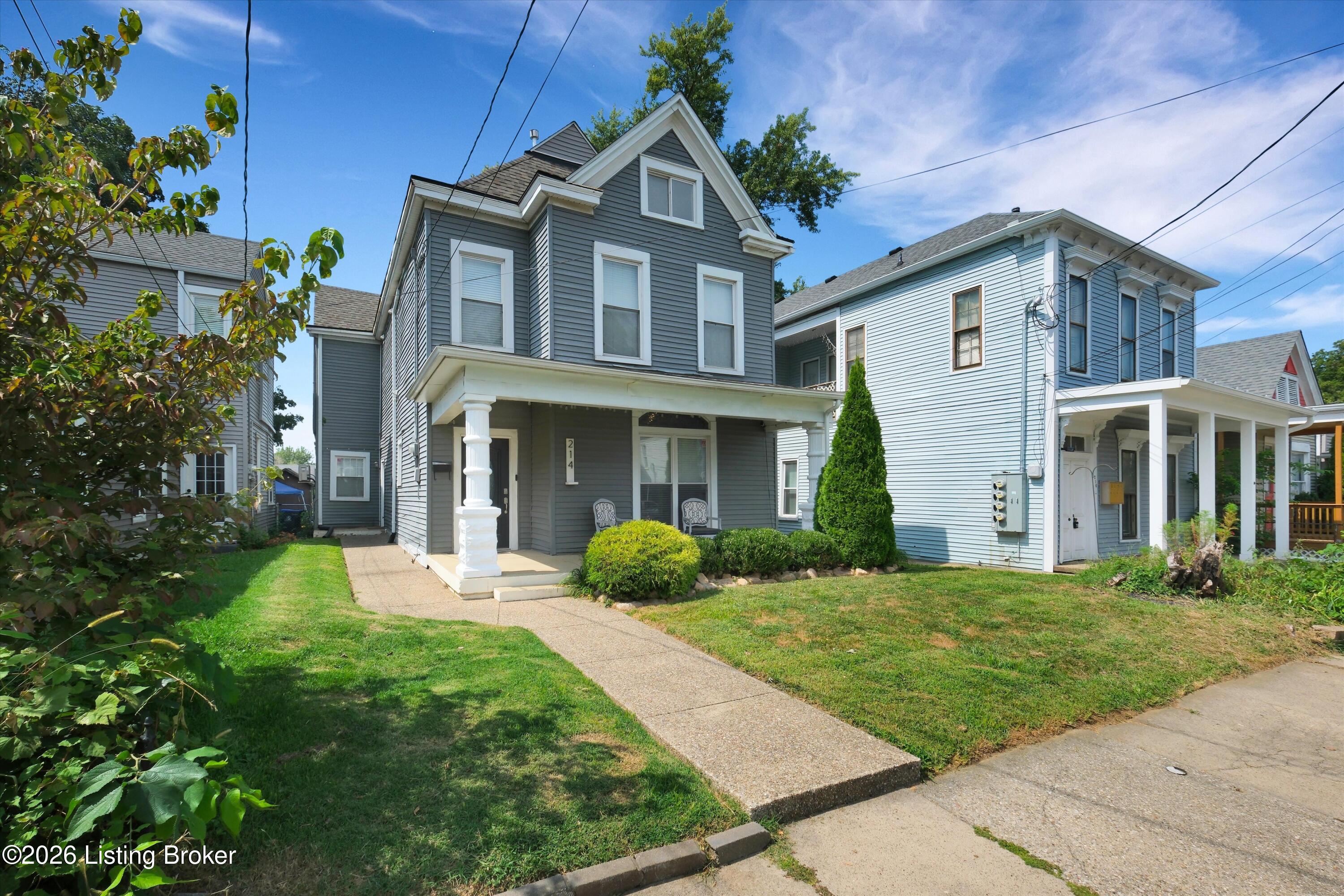 214 Pope St Property Photo 2