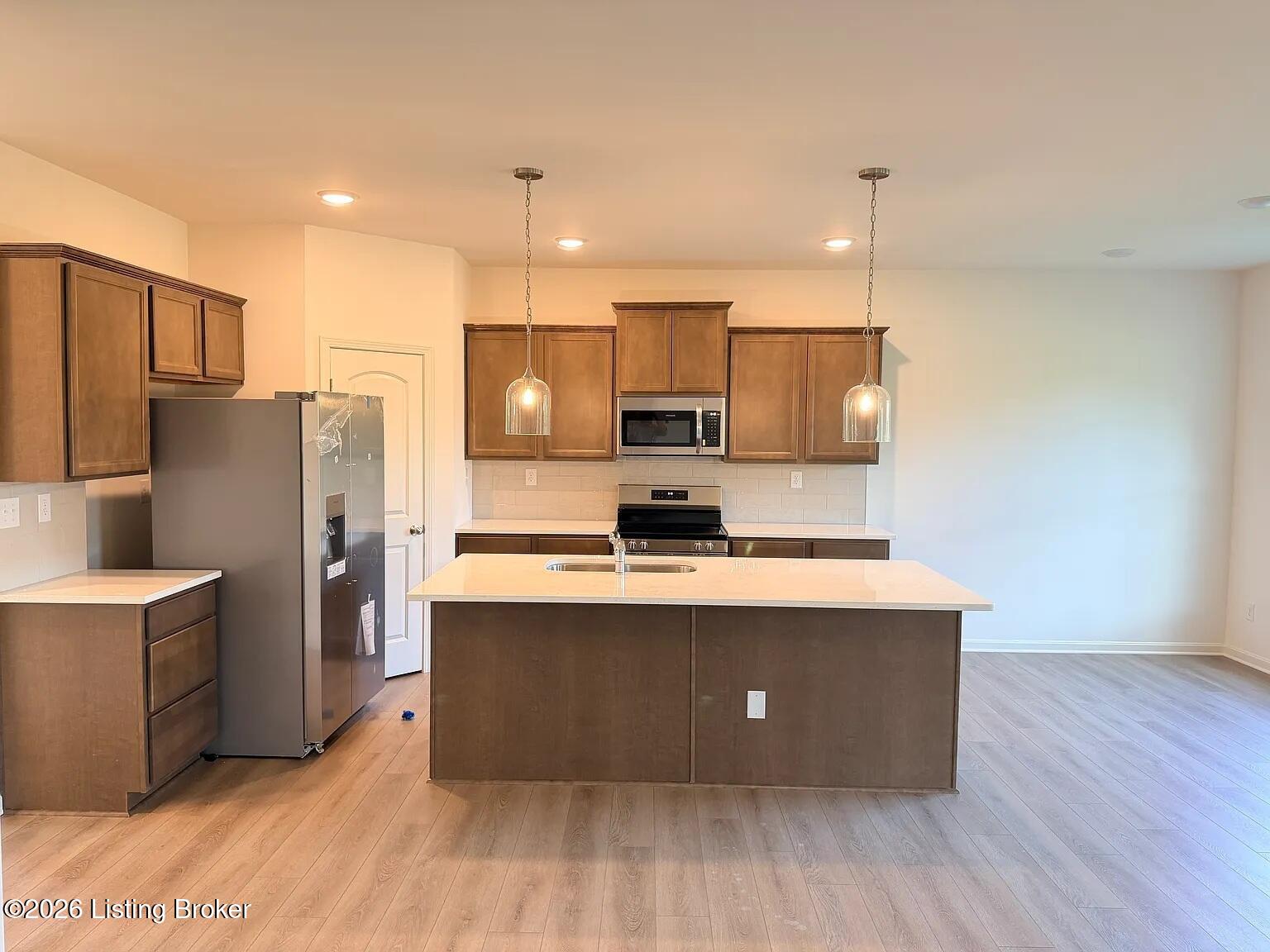 7917 Copper Drift Way Property Photo 6