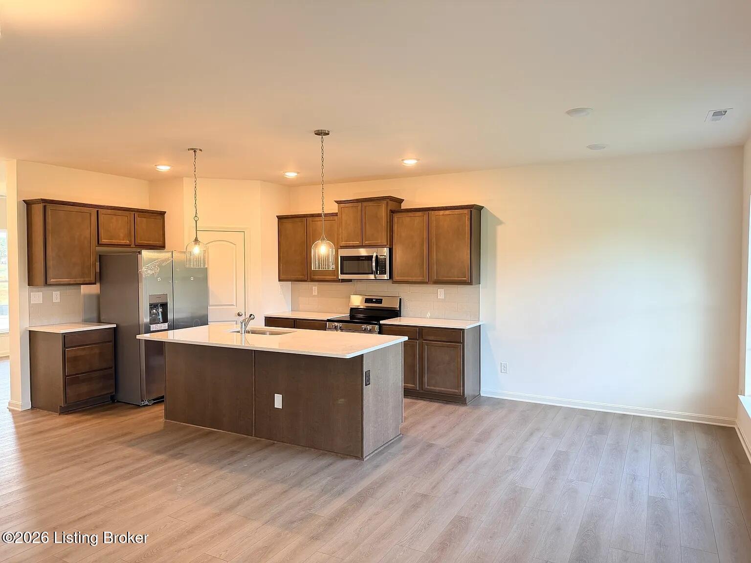 7917 Copper Drift Way Property Photo 7