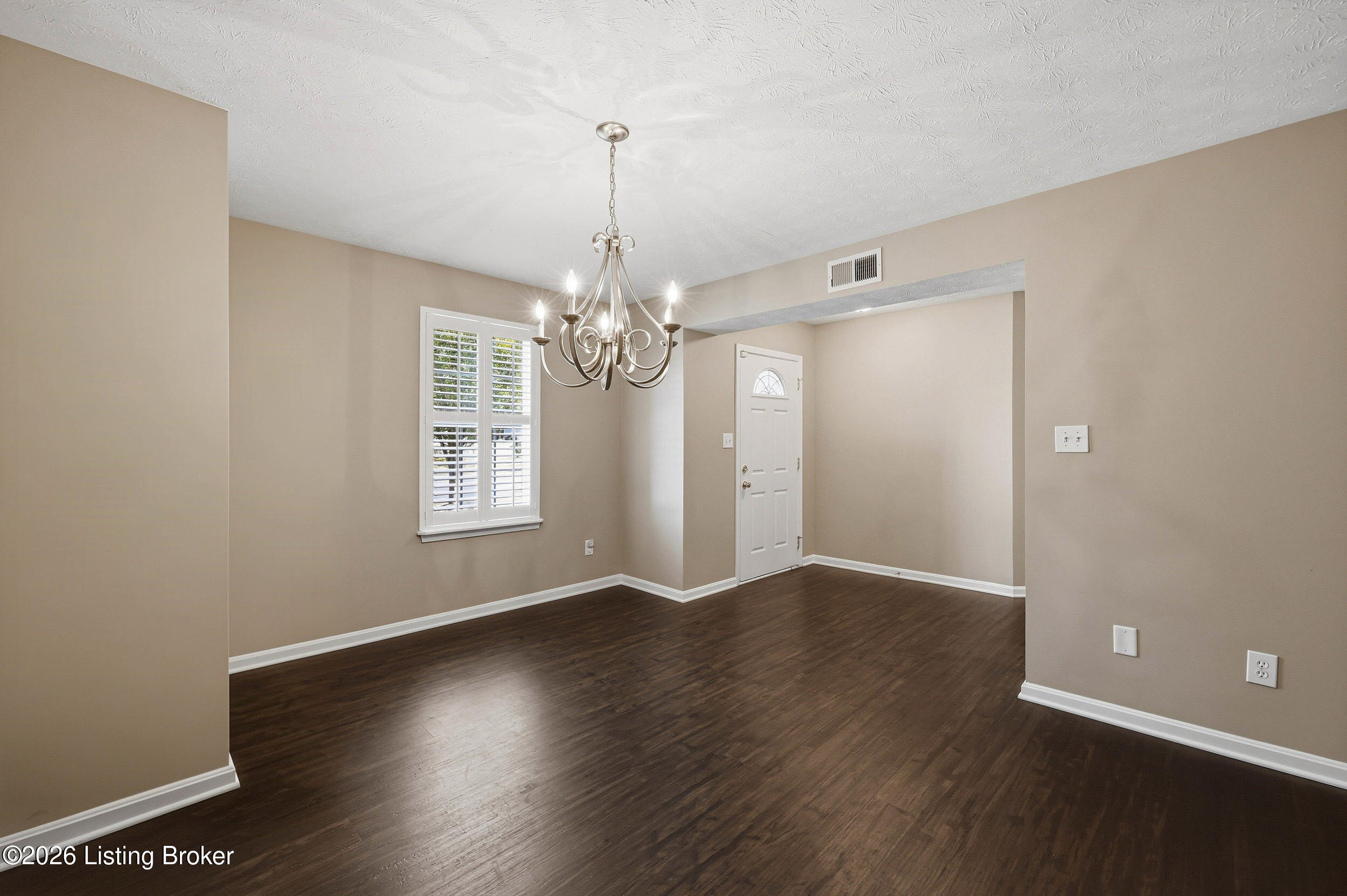 10421 Clyde Moore Blvd Property Photo 7